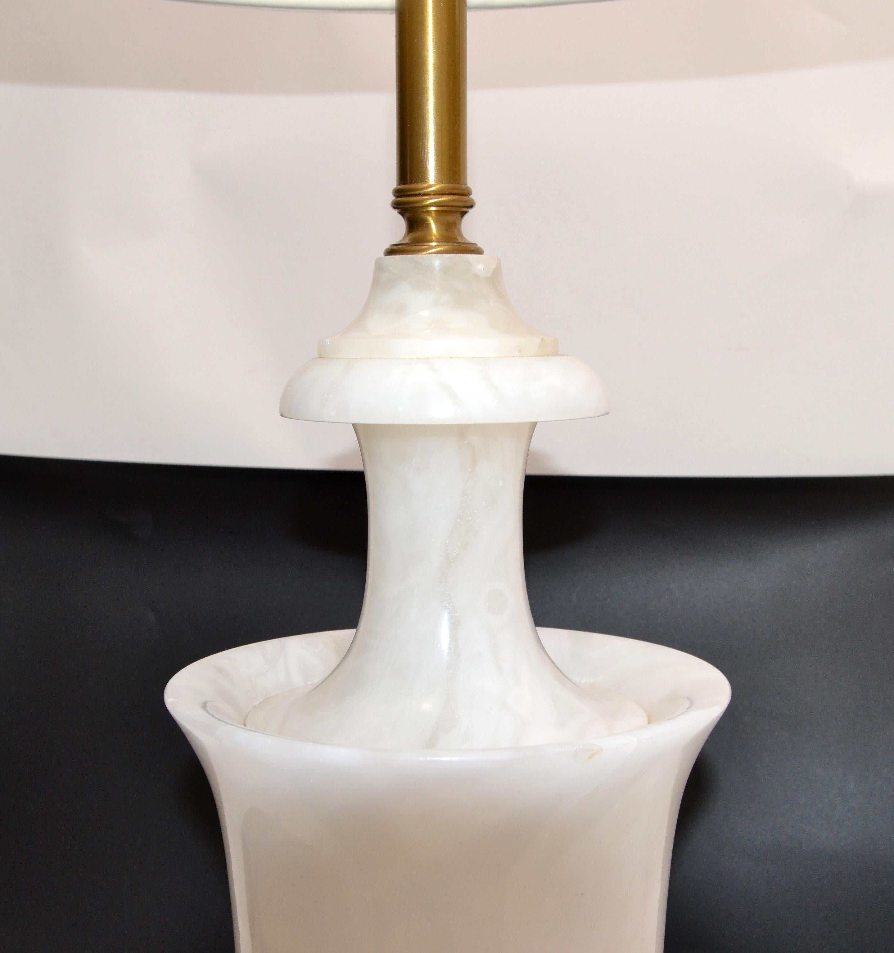 Brass Art Deco Italian White Carrara Marble Hand Carved Table Lamp For Sale