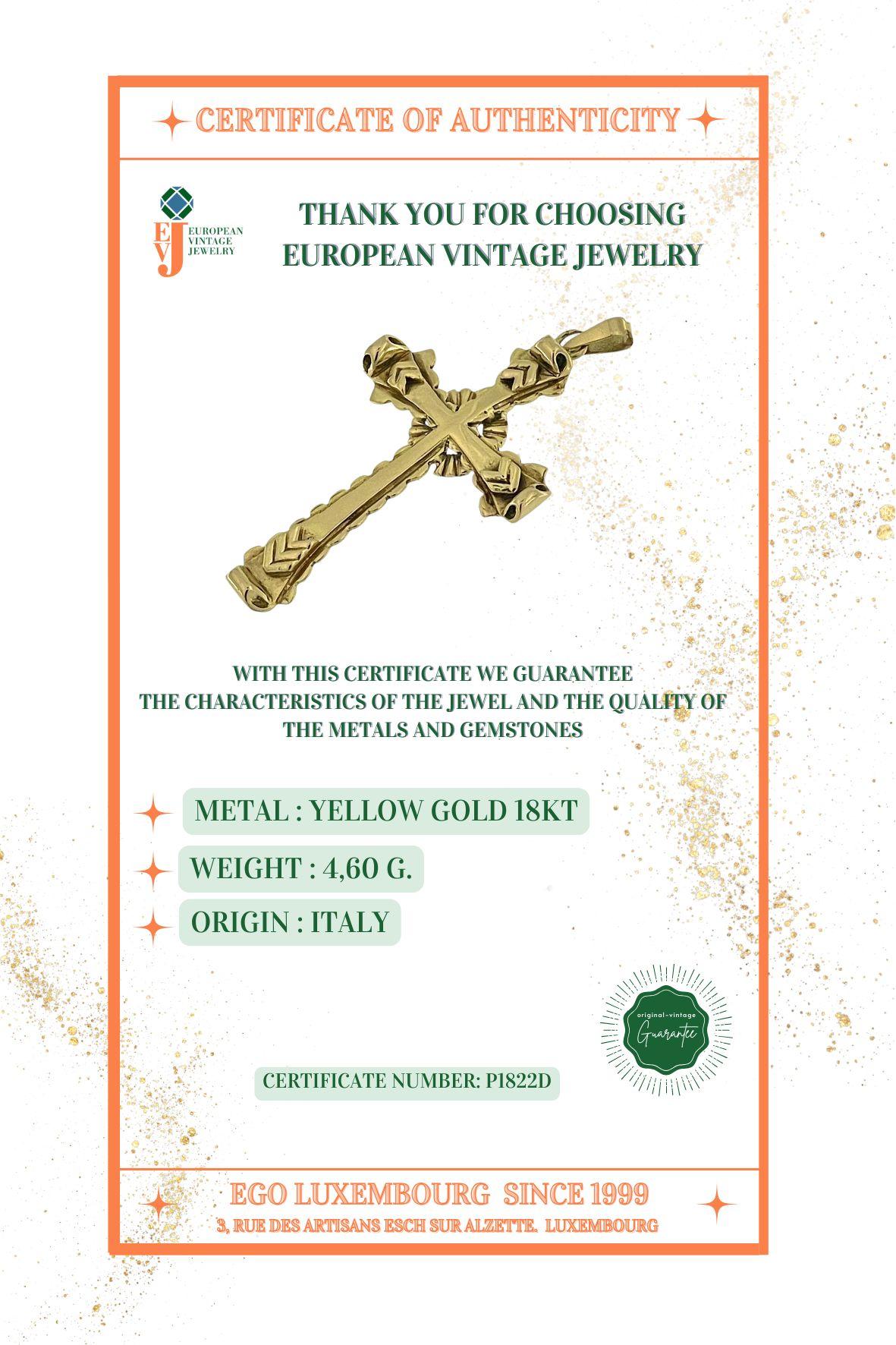 Art Deco Italian Yellow Gold Cross For Sale 5