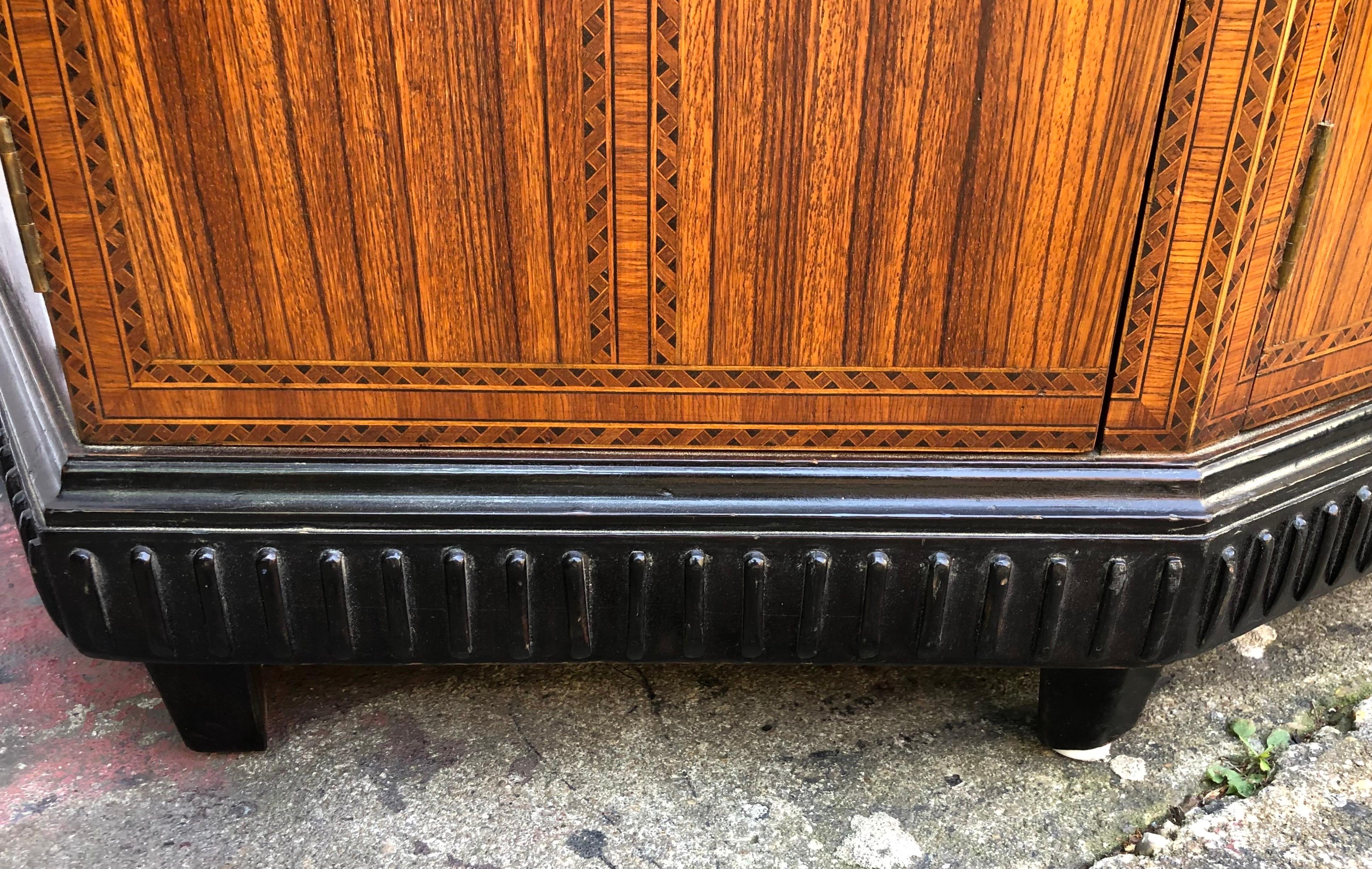 Art Deco Italian Zebra Wood Inlaid Credenza, Early 20th Century 6