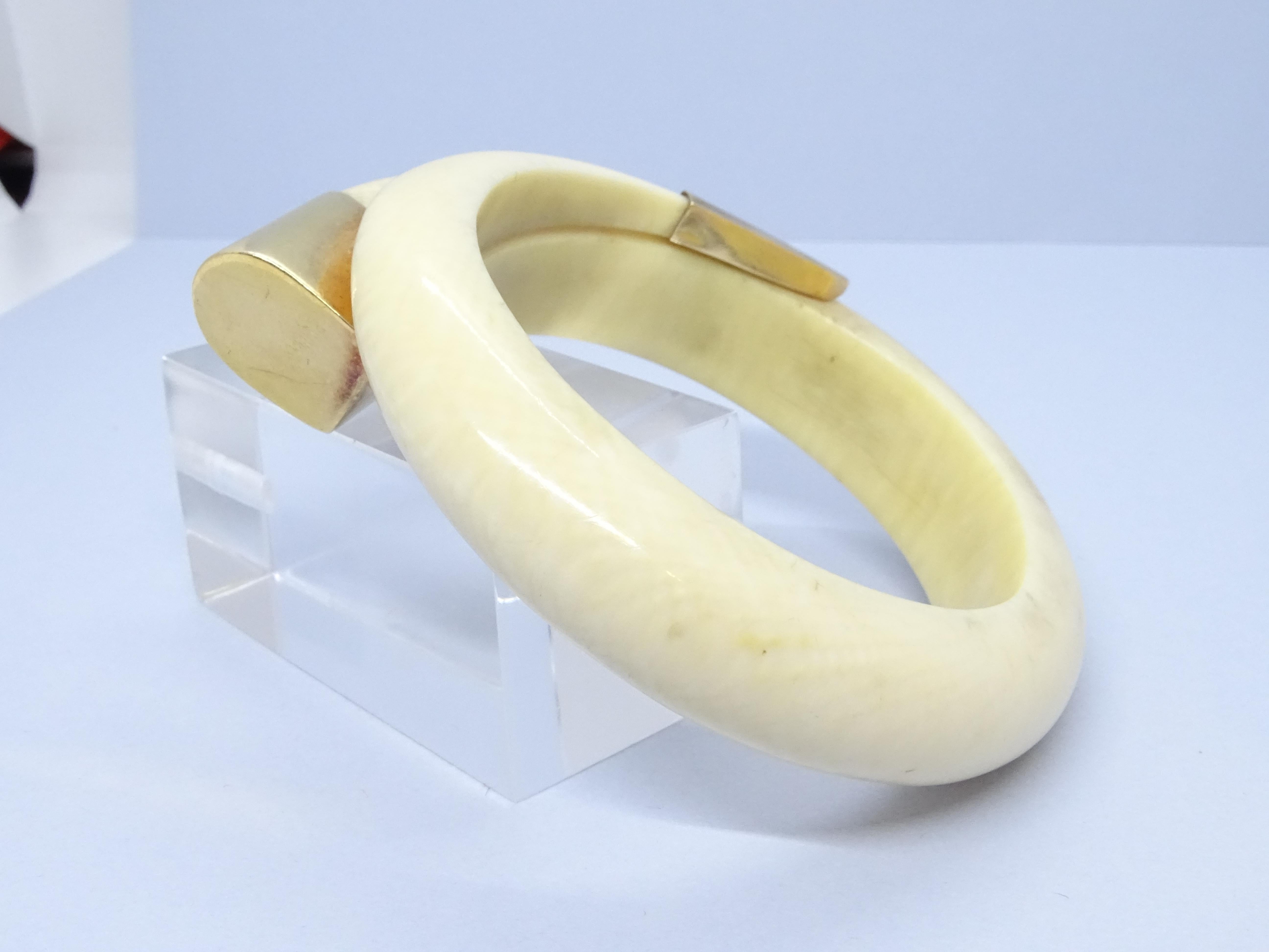 Art Deco Art deco ivory gold French Bracelet  For Sale