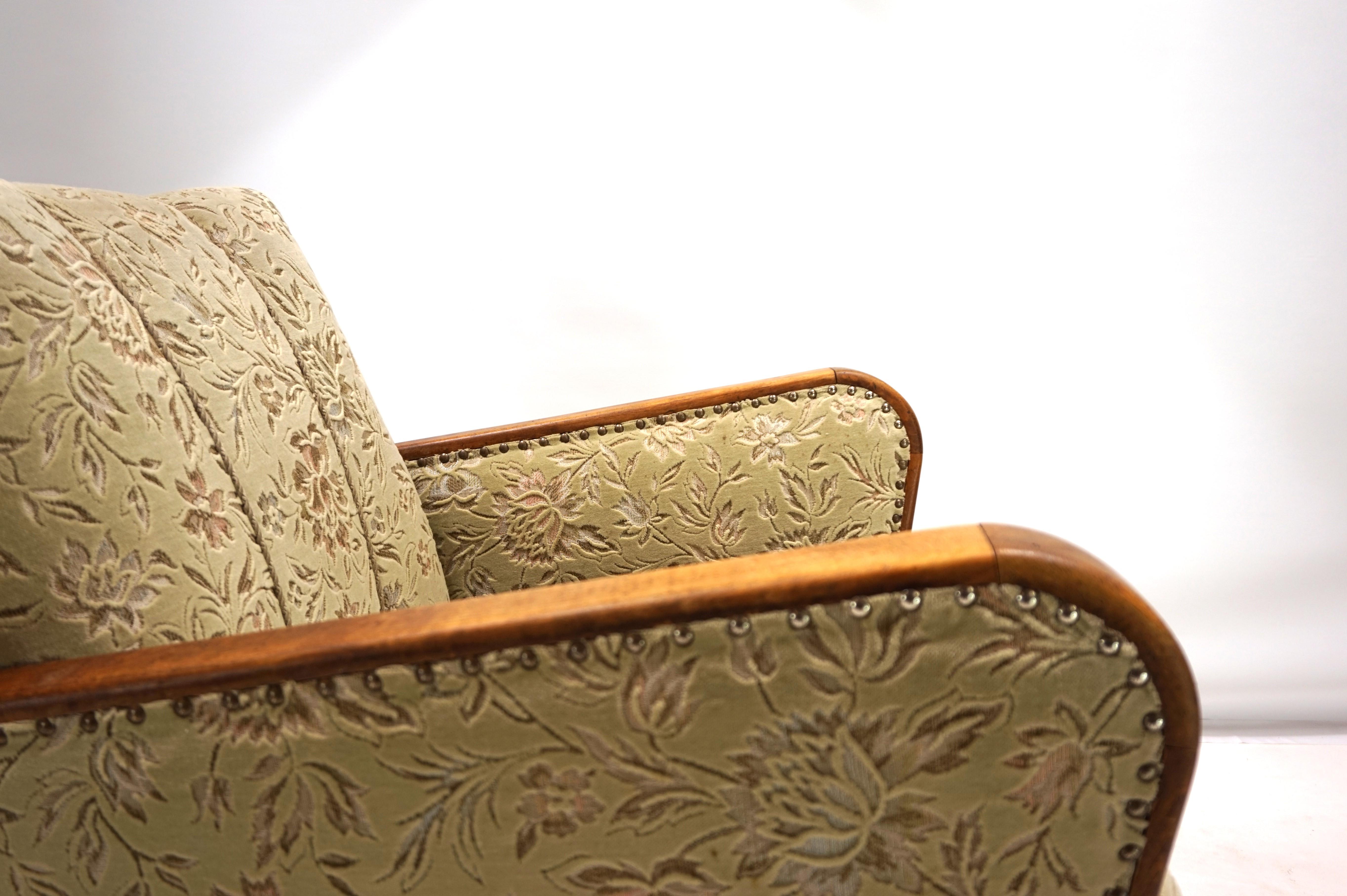Art Deco jacquard velvet lounge chair, 1930 For Sale 1