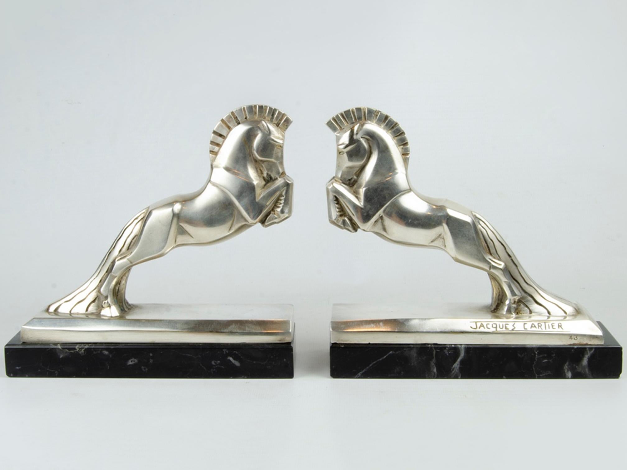 Argenté Serre-livres Art Déco cheval Jacques Cartier, sculpture en bronze, vers 1930, France en vente