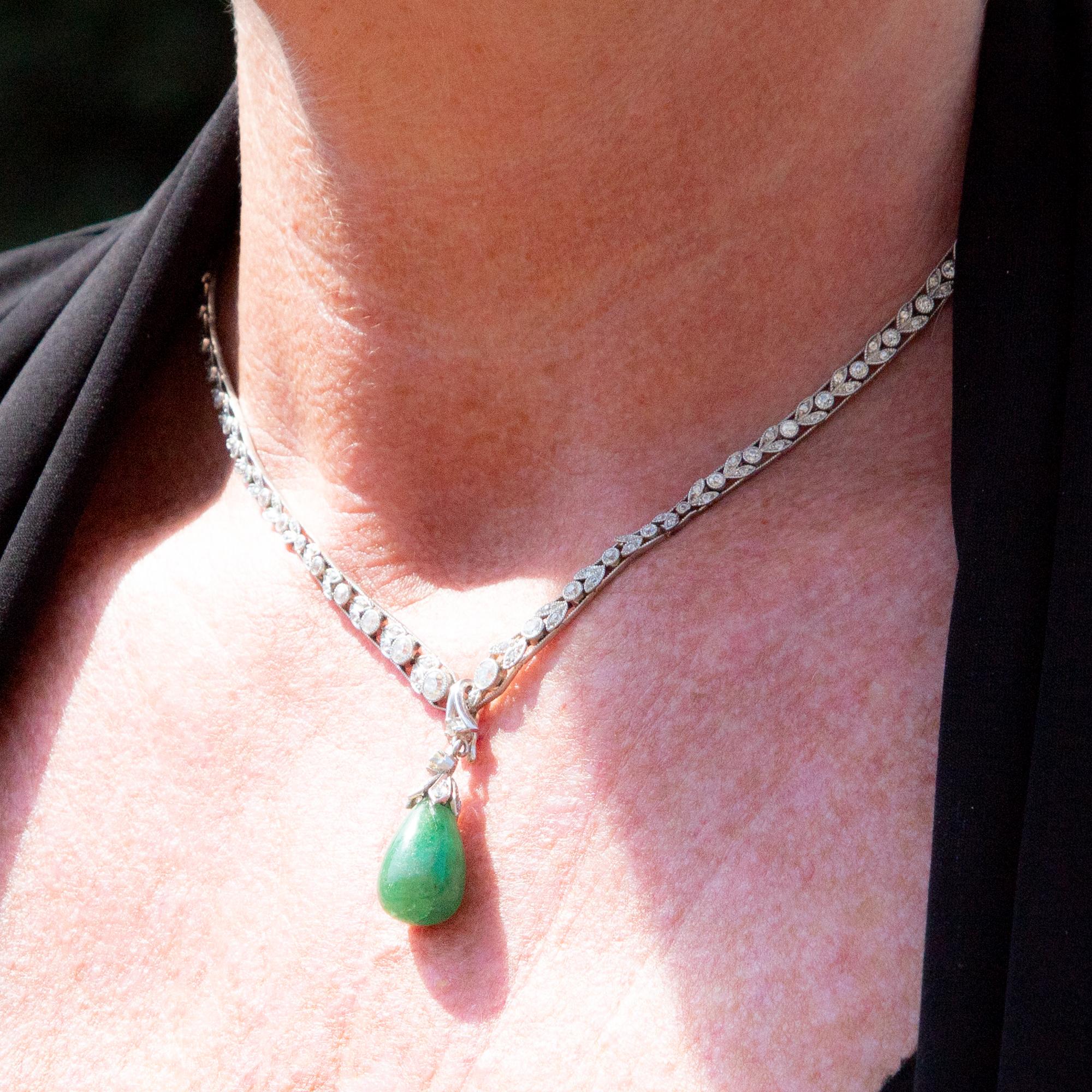 Art Deco Jade and Diamond Necklace In Good Condition In Chipping Campden, GB