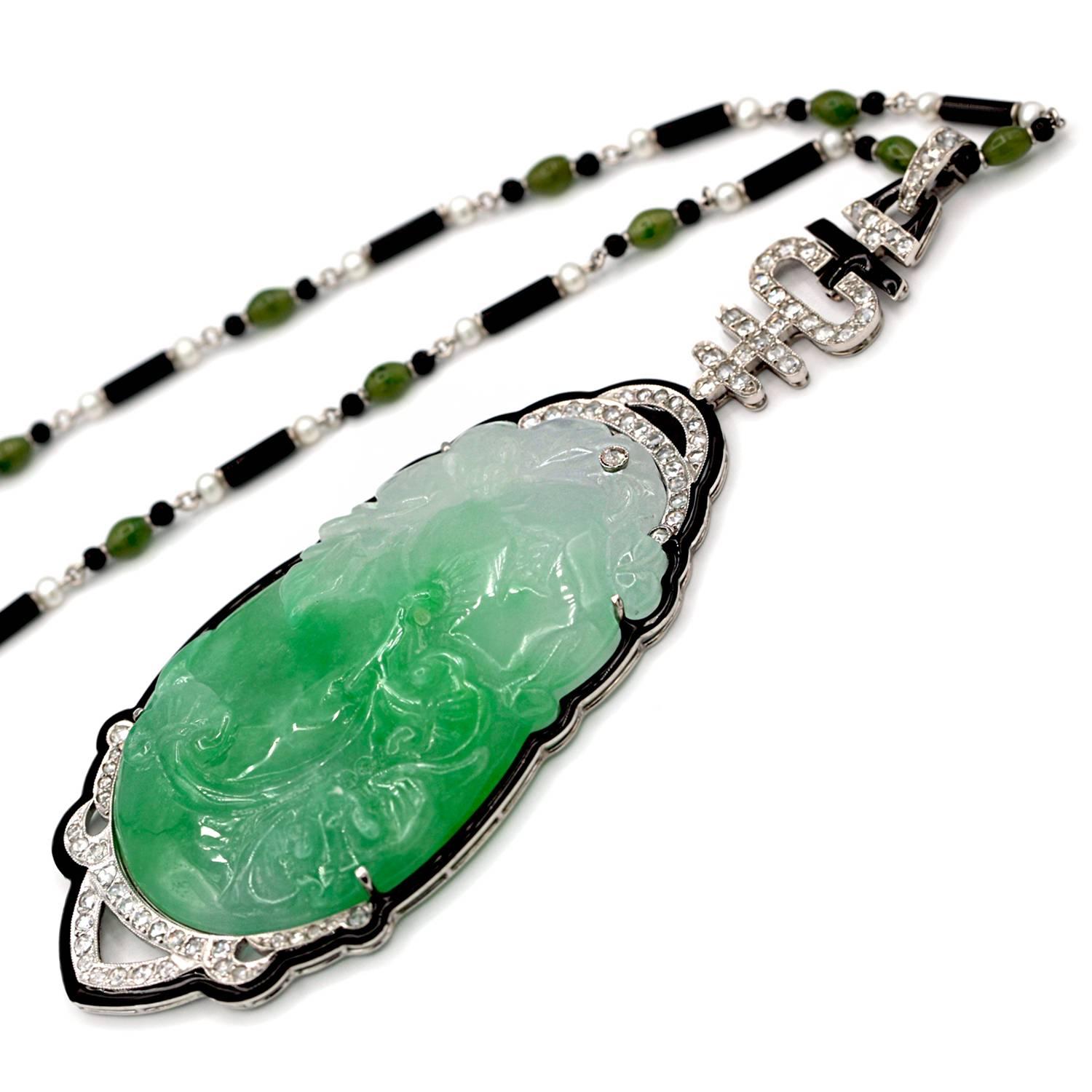Women's Art Deco Jade and Diamond Necklace For Sale