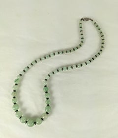 Art Deco Jade and Silver Bead Graduated Beads