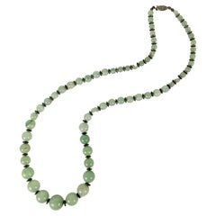 Art Deco Jade and Silver Bead Graduated Beads