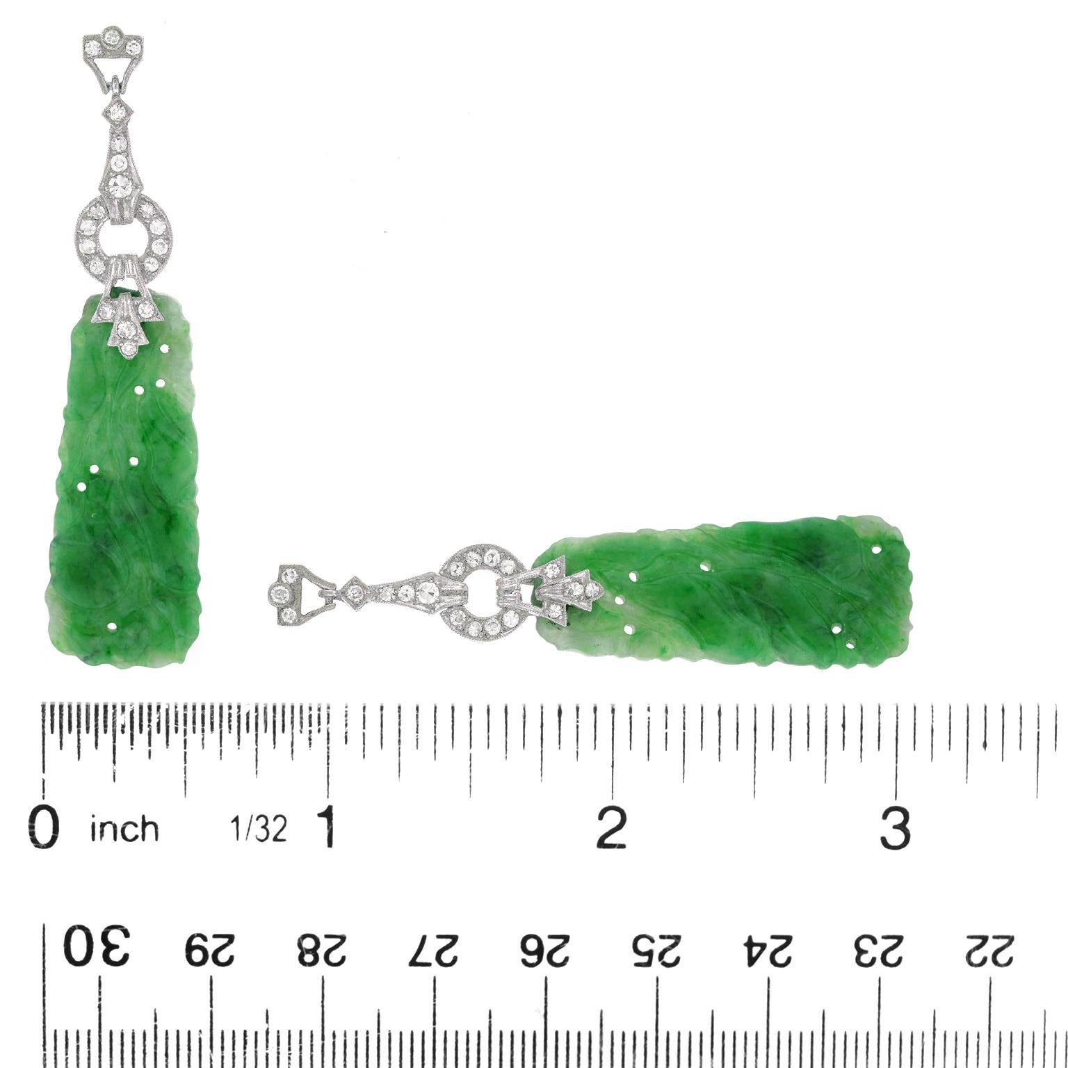 Orecchini lampadario in giada Art Deco GIA in vendita 1