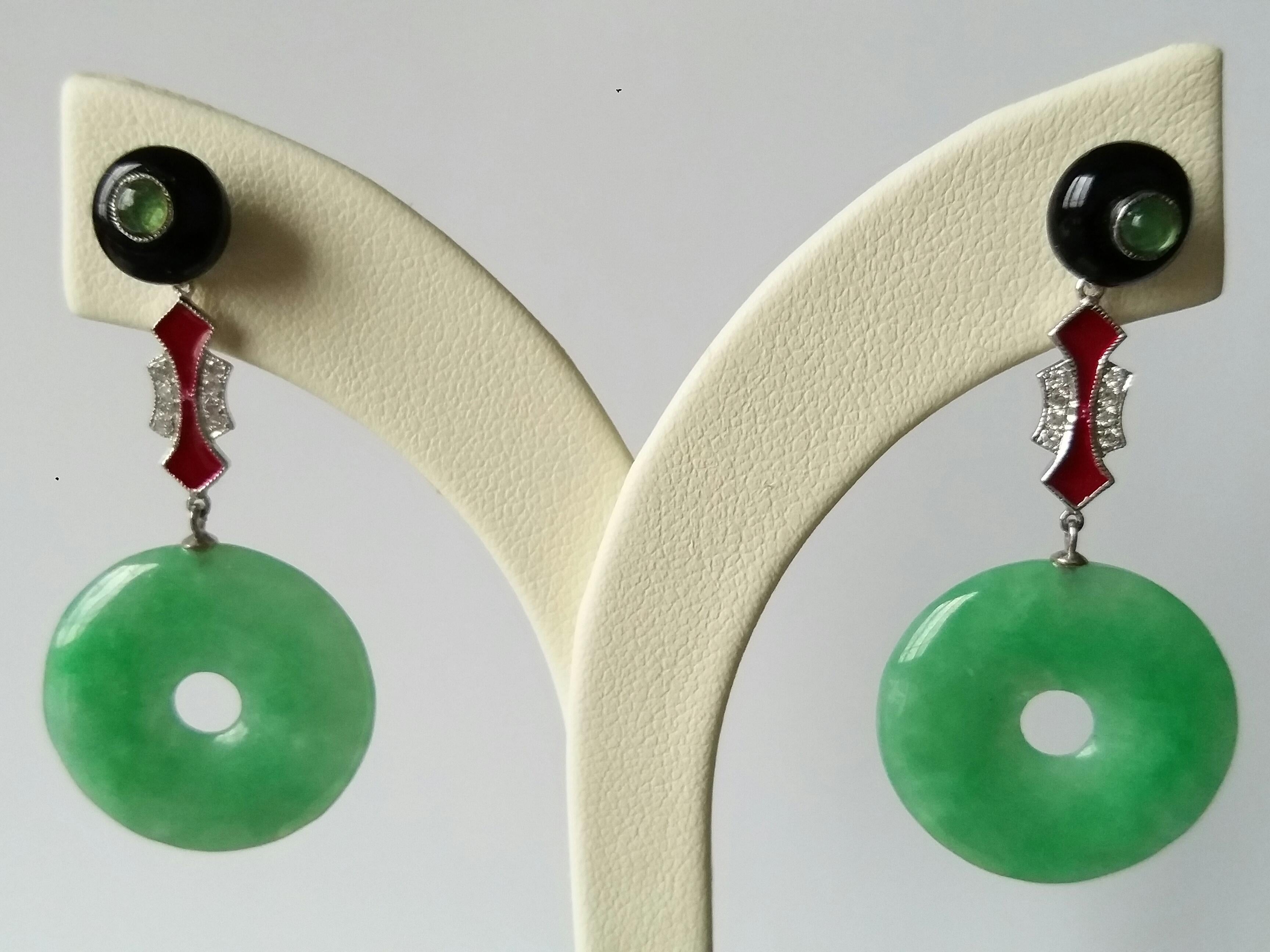 Art Deco Stil Jade Ausschnitt Schwarzer Onyx Rubine Gold Diamanten Rote Emaille Ohrringe (Gemischter Schliff) im Angebot