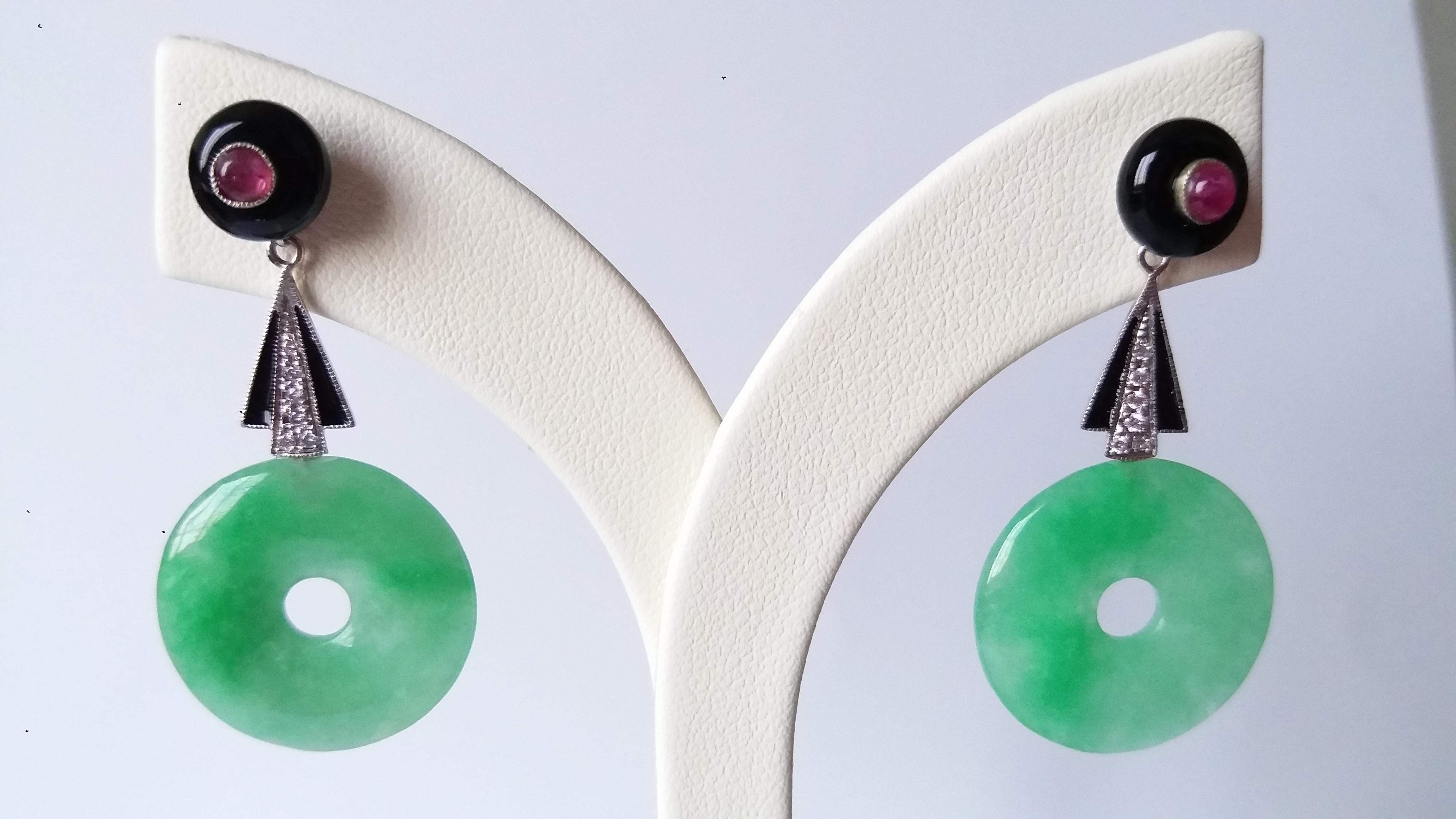 Art Deco Stil Jade Donuts Gold Diamanten Rubine und schwarze Emaille Ohrhänger Damen im Angebot