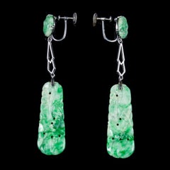 Art Deco Jade Drop Earrings 9 Carat White Gold, circa 1920