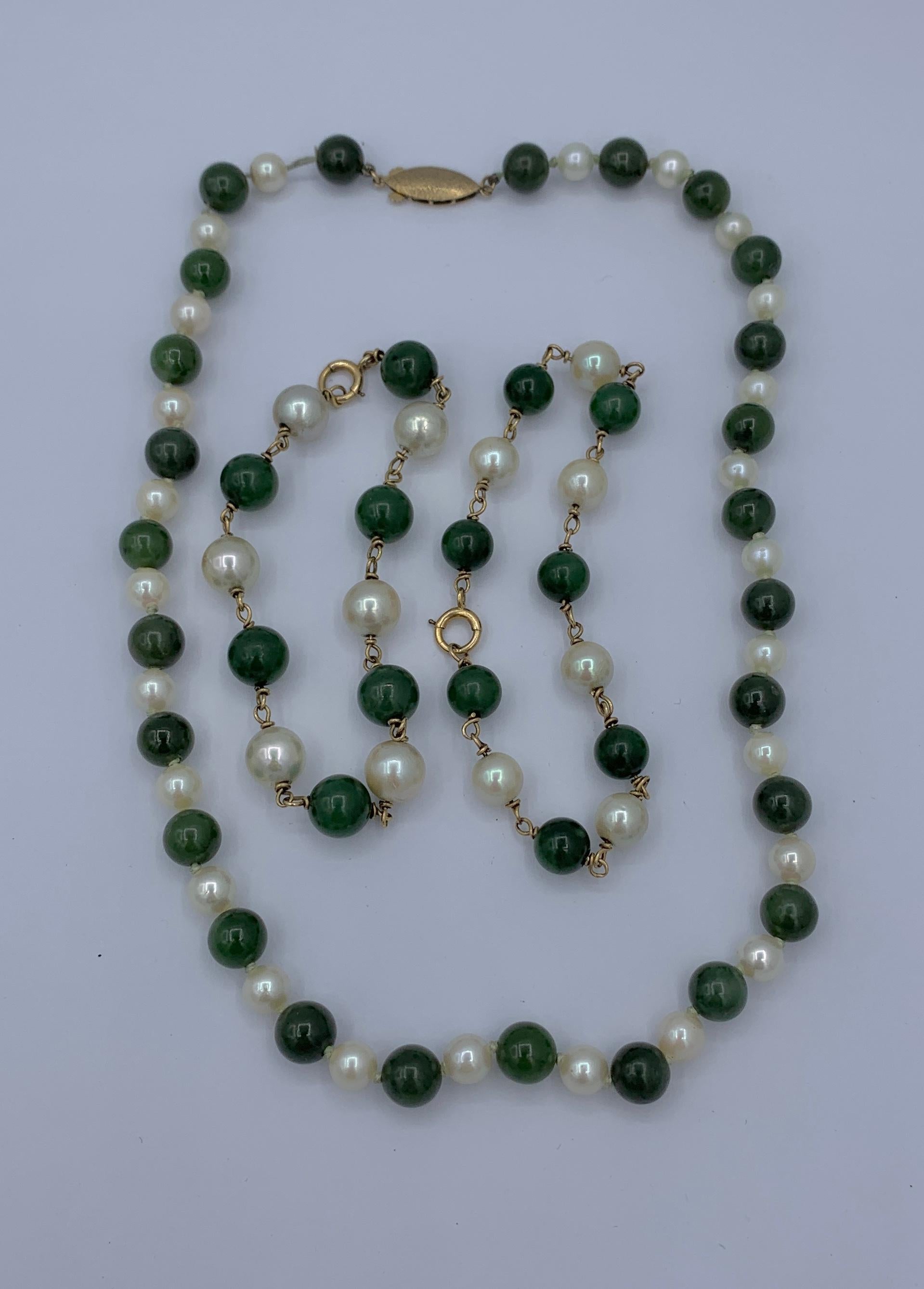 Bead Art Deco Jade Pearl Necklace and Two Bracelets Set 14 Karat Yellow Gold For Sale
