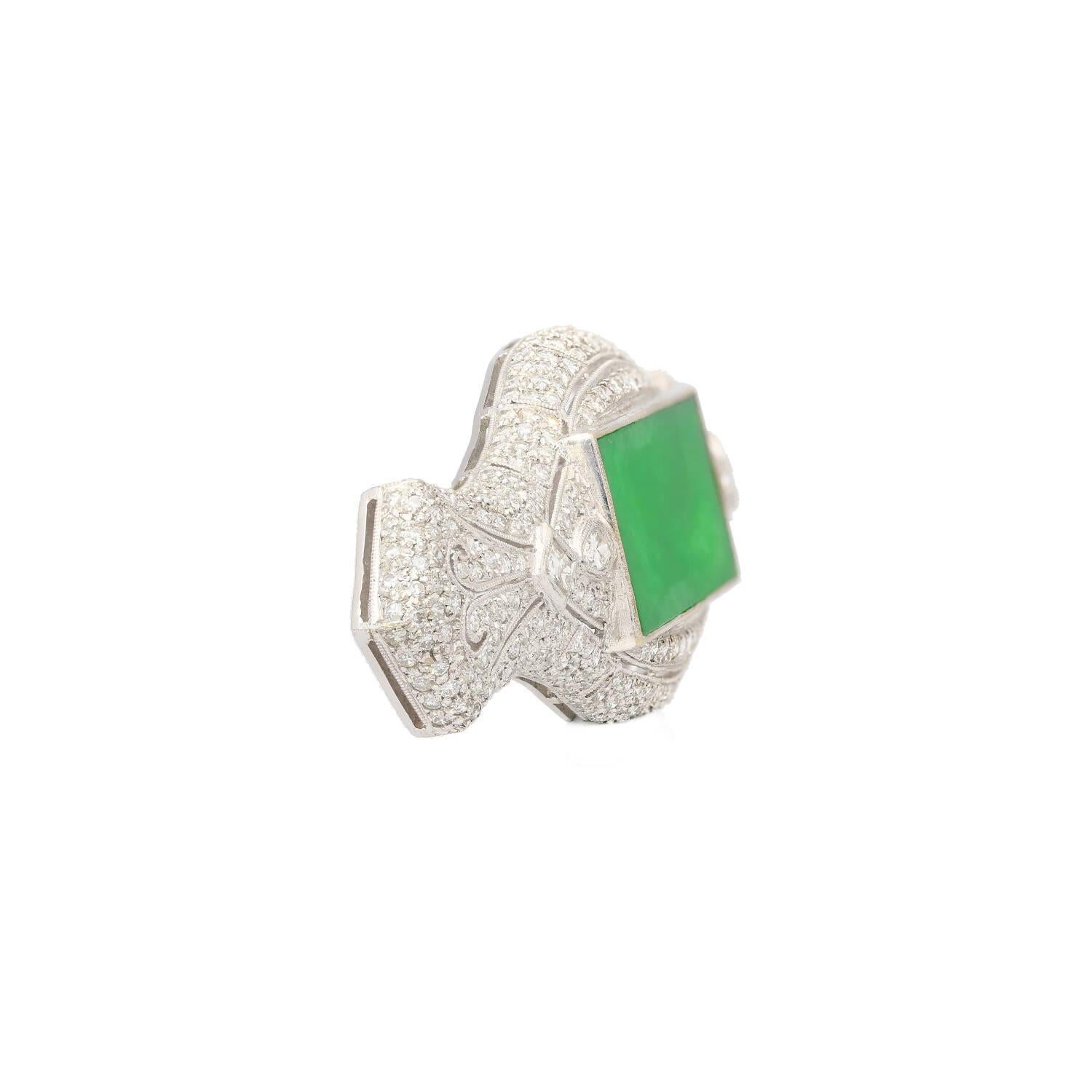 Art Deco Jadeite and Diamond Brooch Pin 18K White Gold For Sale 1