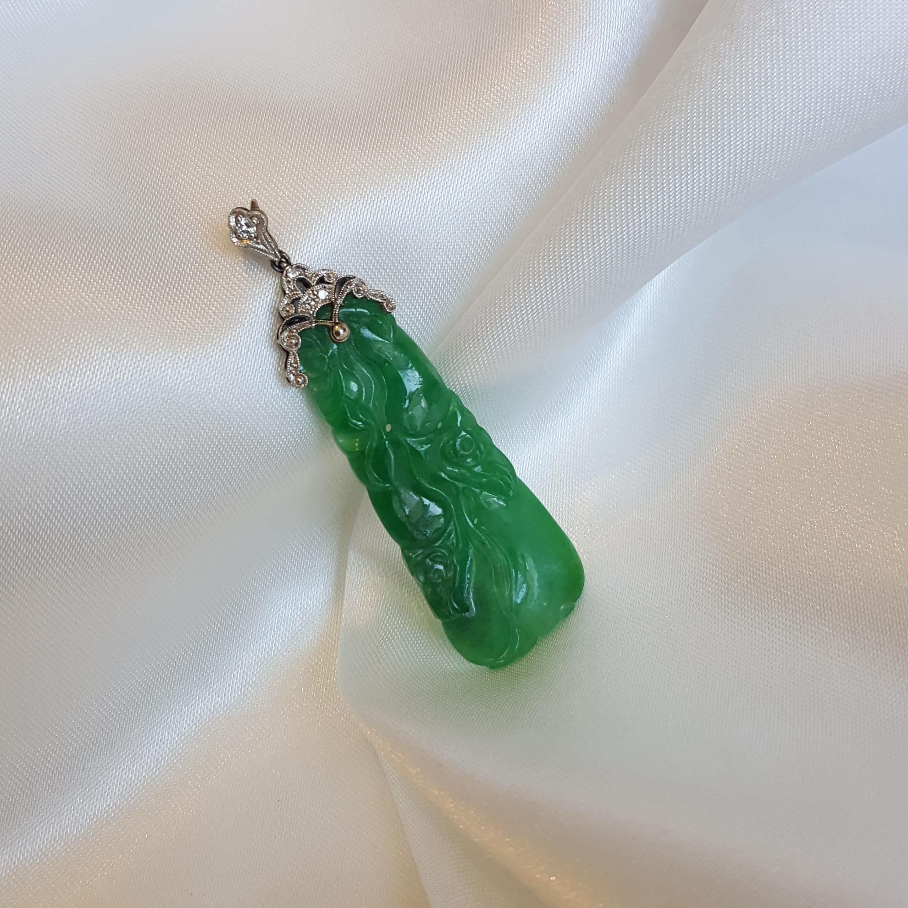 Brilliant Cut Art Deco Jadeite Melons Relief Pendant With Diamonds For Sale