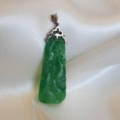 Art Deco Jadeite Melons Relief Pendant With Diamonds