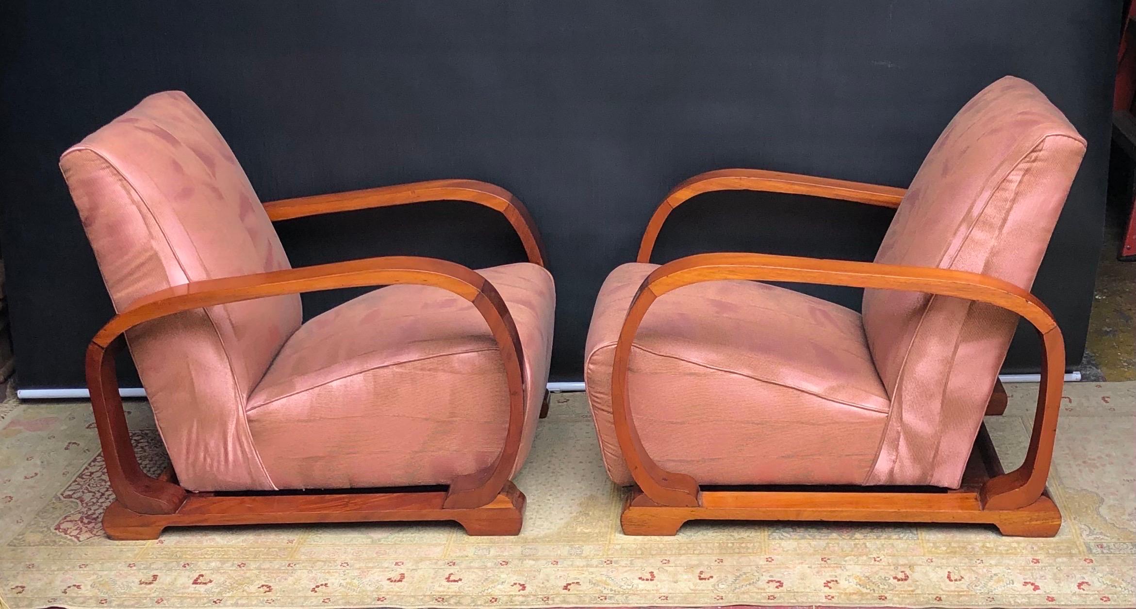 Art Deco Jamaican Mahogany Loop Club Chairs, 20th Century In Good Condition For Sale In Charleston, SC