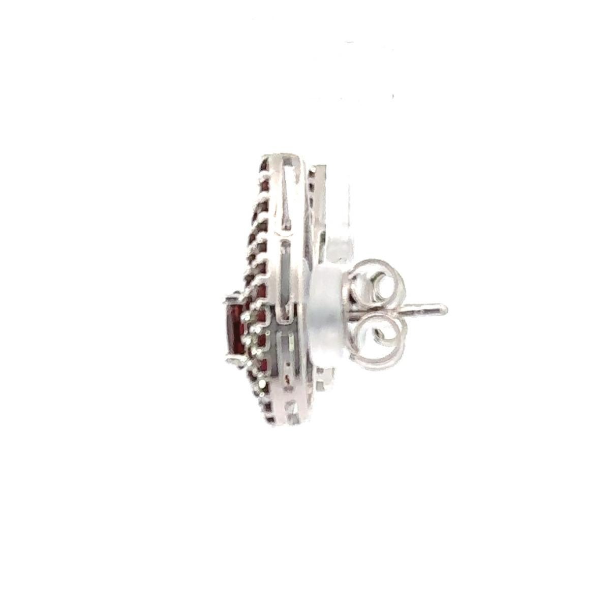 Mixed Cut Art Deco Style January Birthstone Garnet Stud Silver Earring for Graduation Gitf For Sale