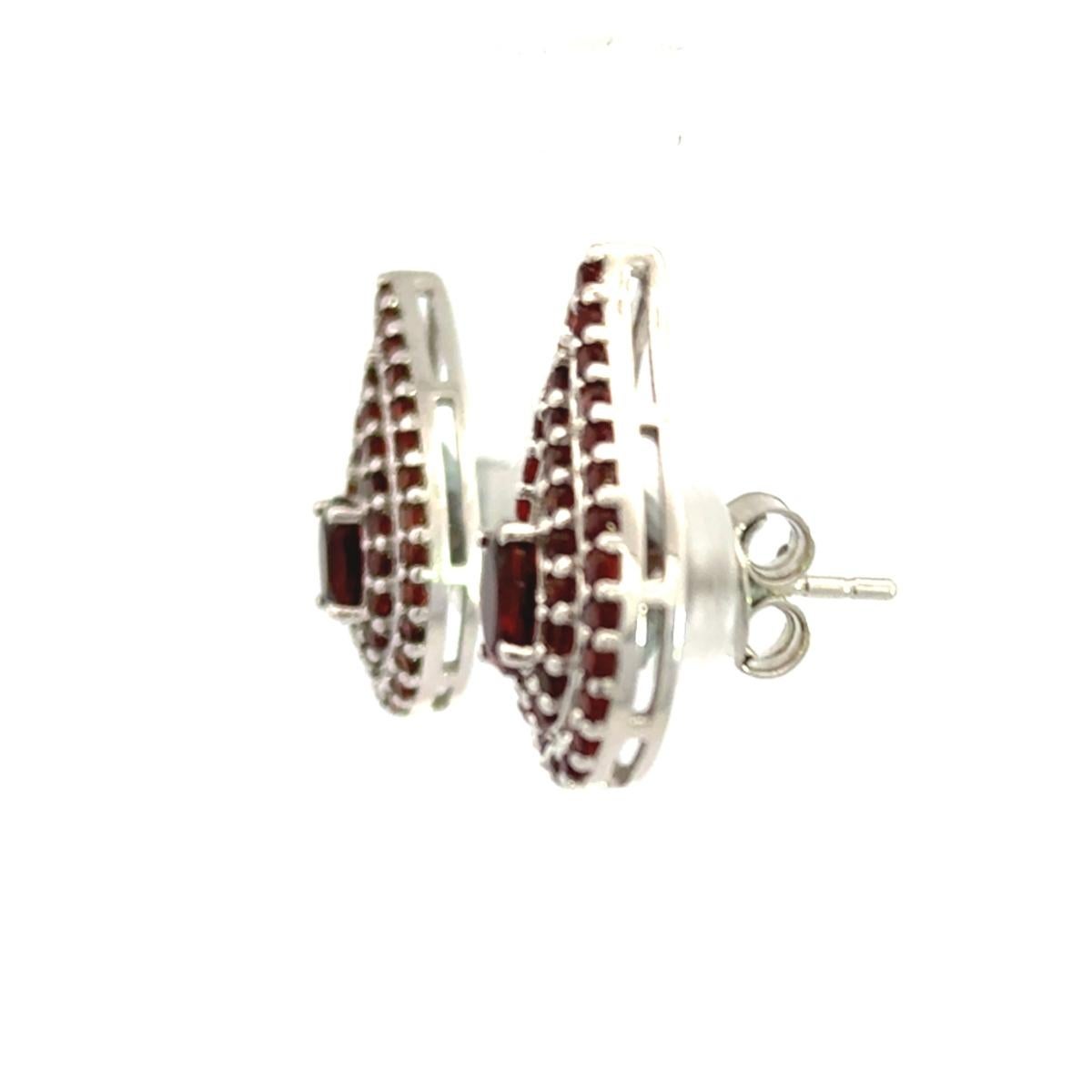 Art Deco Style January Birthstone Garnet Stud Silver Earring for Graduation Gitf For Sale 3