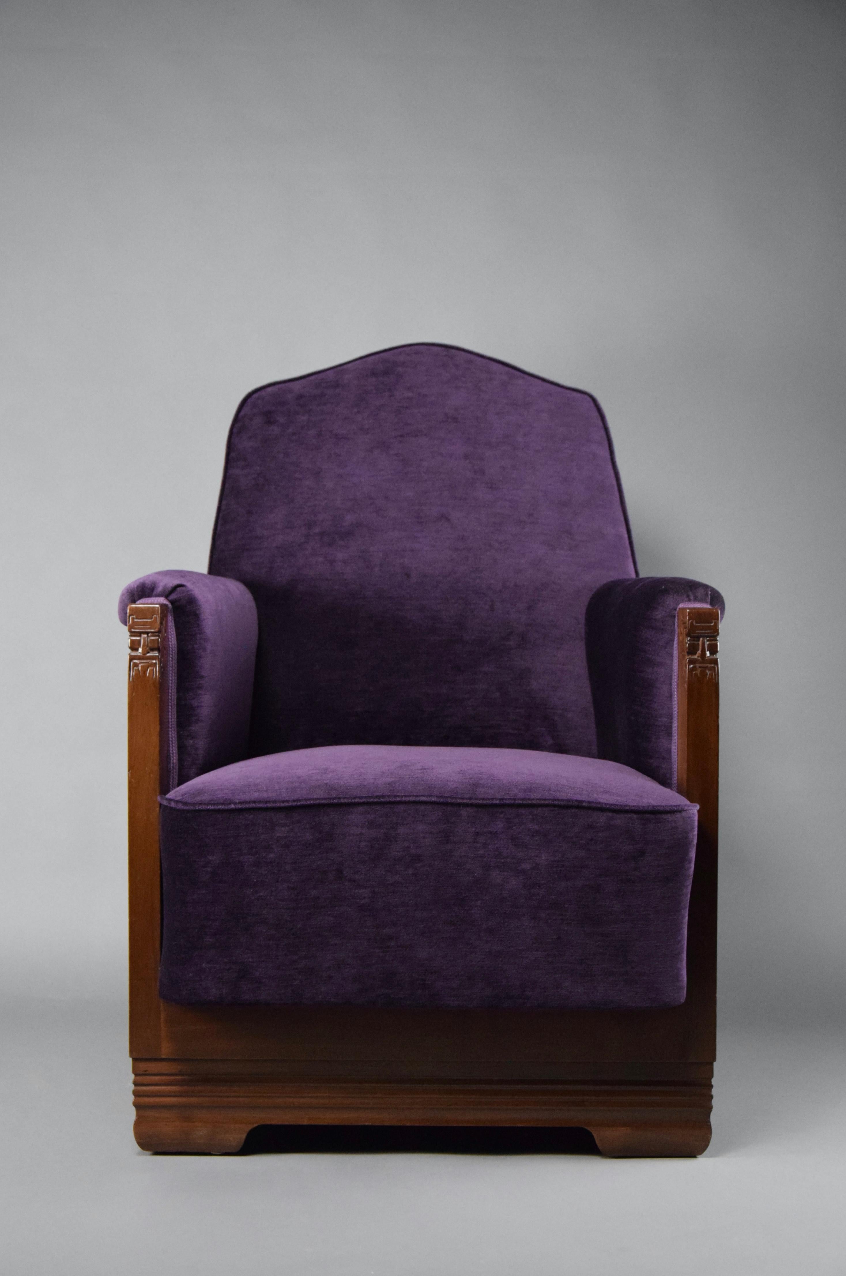 Looking for a unique and elegant addition to your home or office? Look no further than this stunning lounge chair designed by C.A. Lion Cachet. Crafted with Jatoba and oak frames and upholstered in sumptuous purple velvet, these chair is the epitome