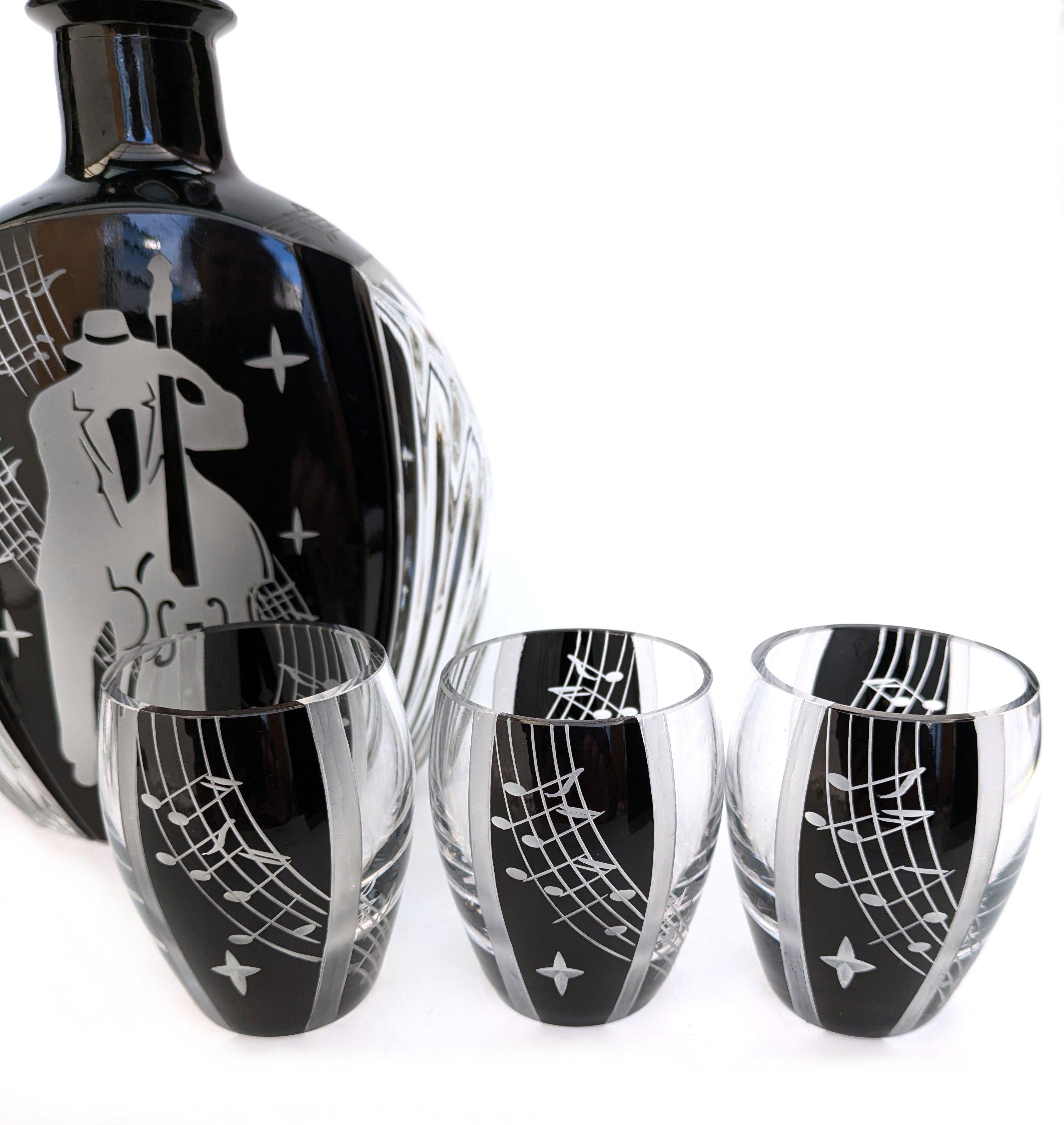 Art Deco 'Jazz Man' Glass Decanter Set with 6 Matching Glasses, c1930 For Sale 3