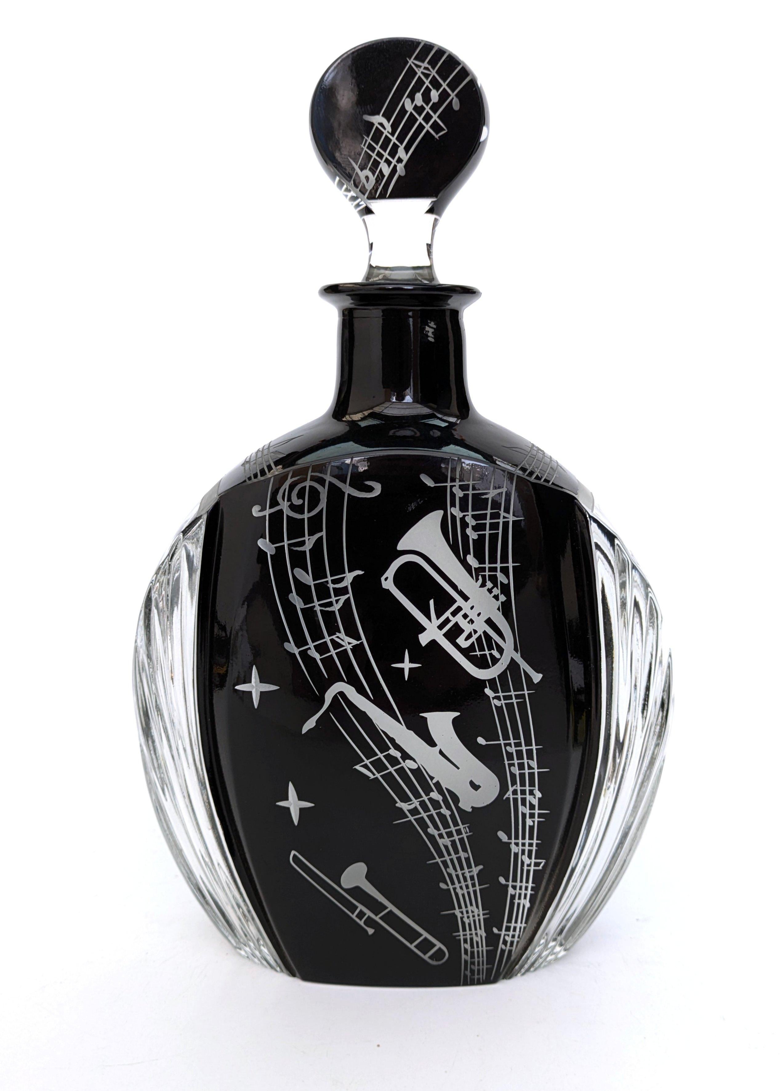 Art Deco 'Jazz Man' Glass Decanter Set with 6 Matching Glasses, c1930 In Good Condition For Sale In Devon, England