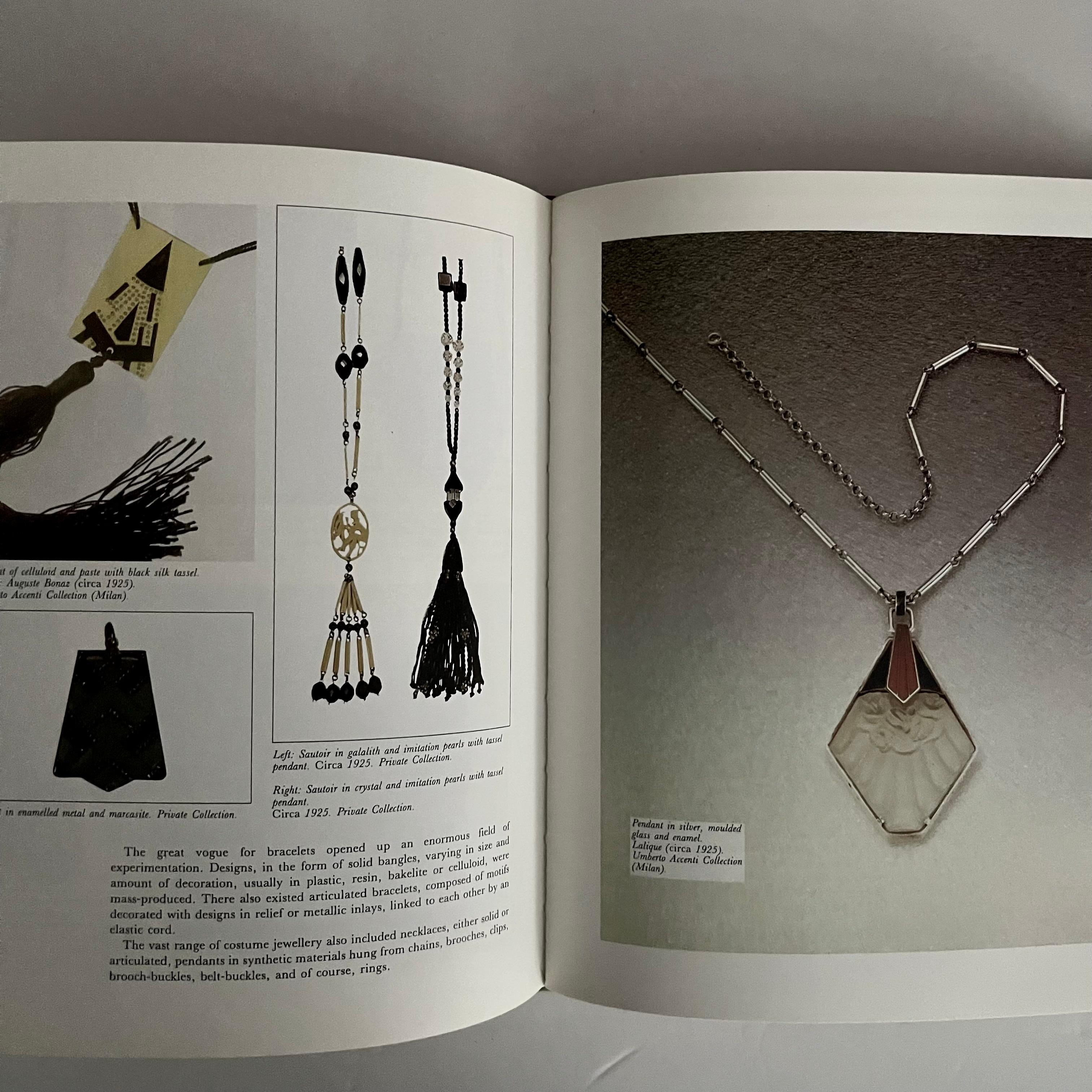 Published by the Antique Collector’s Club, 1st edition, 1989. Hardback, 1989.

A truly sumptuous tome brimmed with Art Deco fine jewellery pieces, a true feast for the eyes of the collectors. This exceptional publication boasts an impressive amount