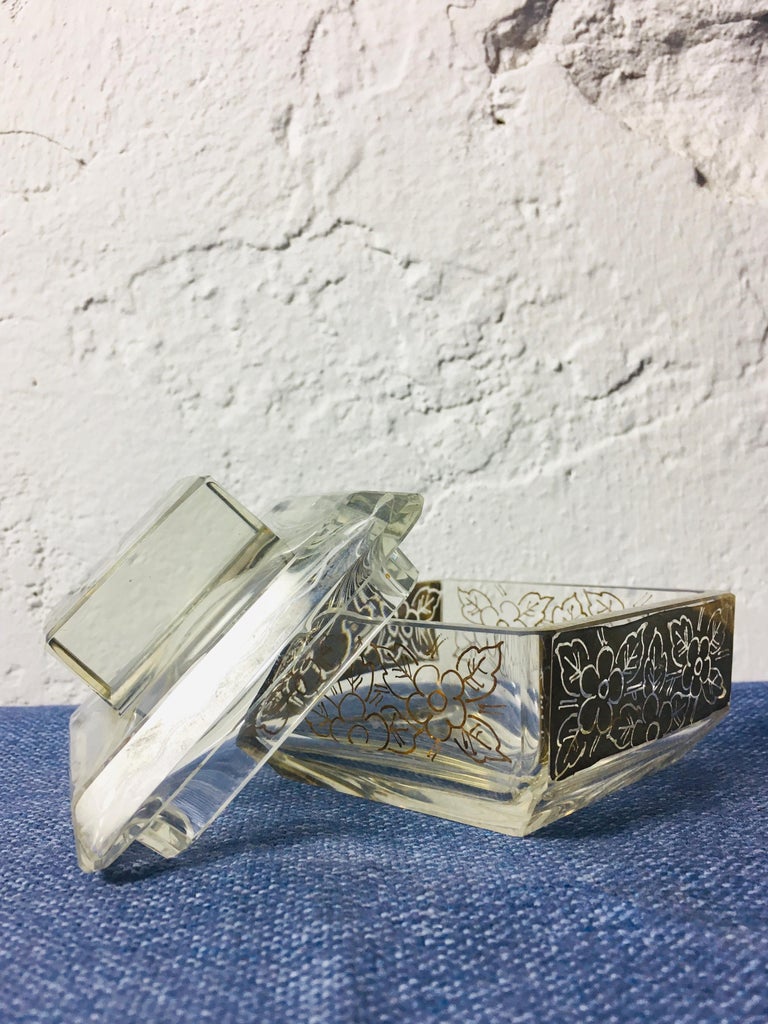 Art Deco Glass Jewelry Box with Floral Decor For Sale at 1stDibs