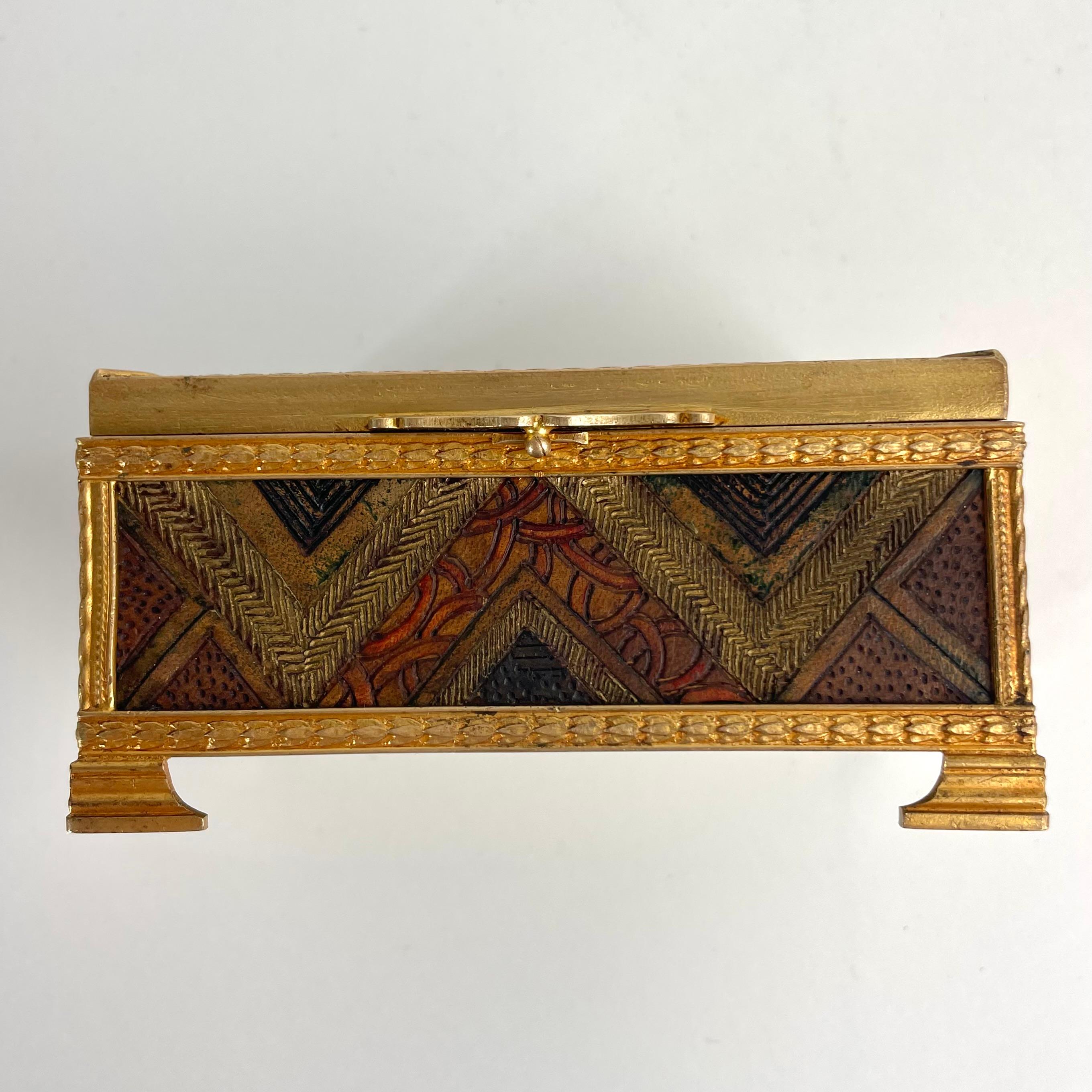Art Deco-Schmuckkästchen aus Holz und vergoldetem Messing - Frankreich, 1920-30er Jahre im Angebot 6