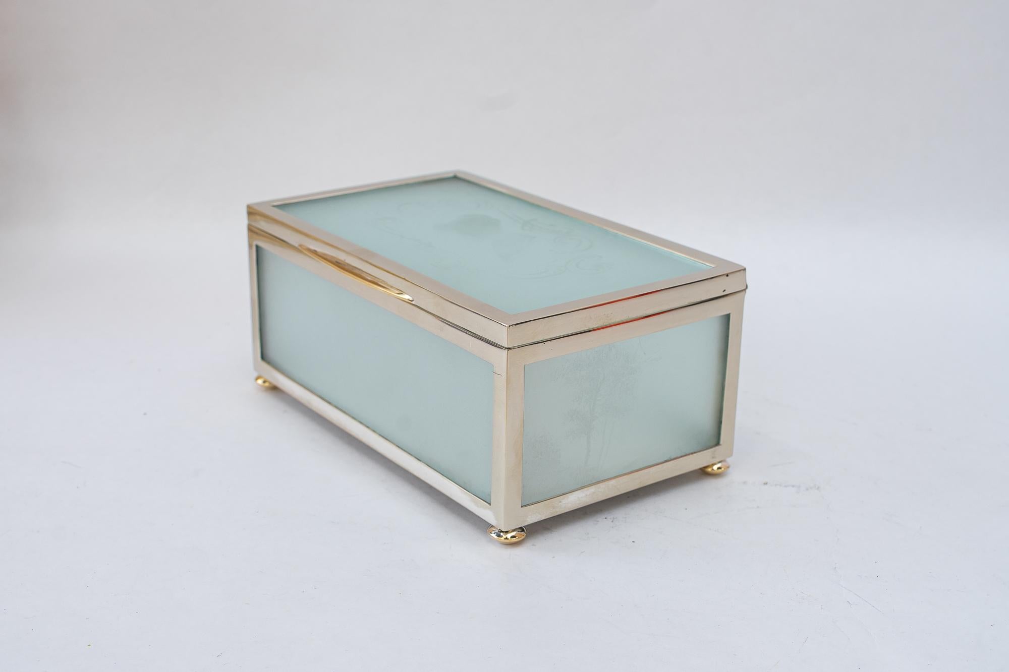 Art Deco Schmuckkästchen Nickel und Glas um 1920er Jahre (Österreichisch) im Angebot