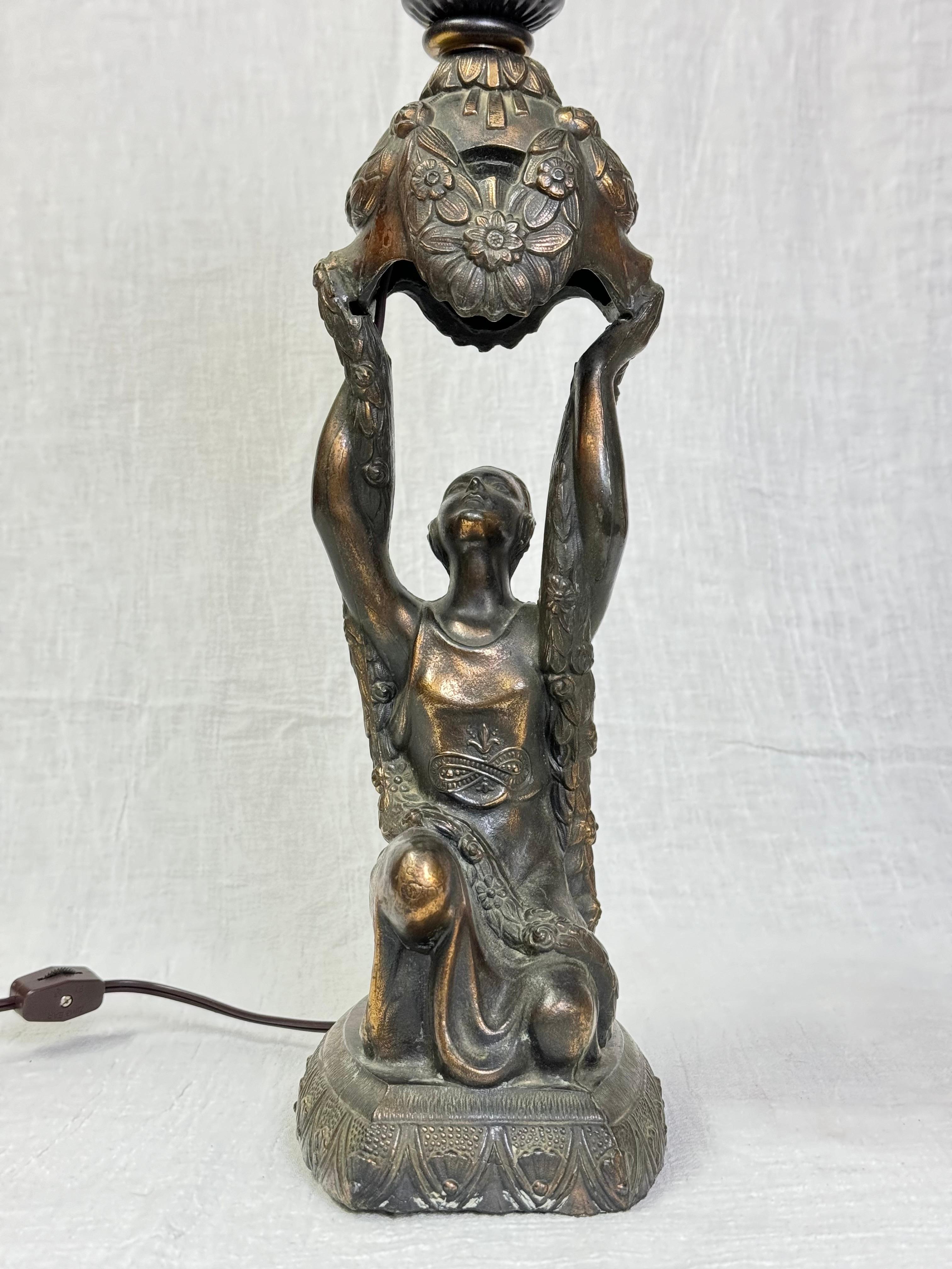 Early 20th Century Art Deco Joan Of Arc Table Lamp by La Belle For Sale