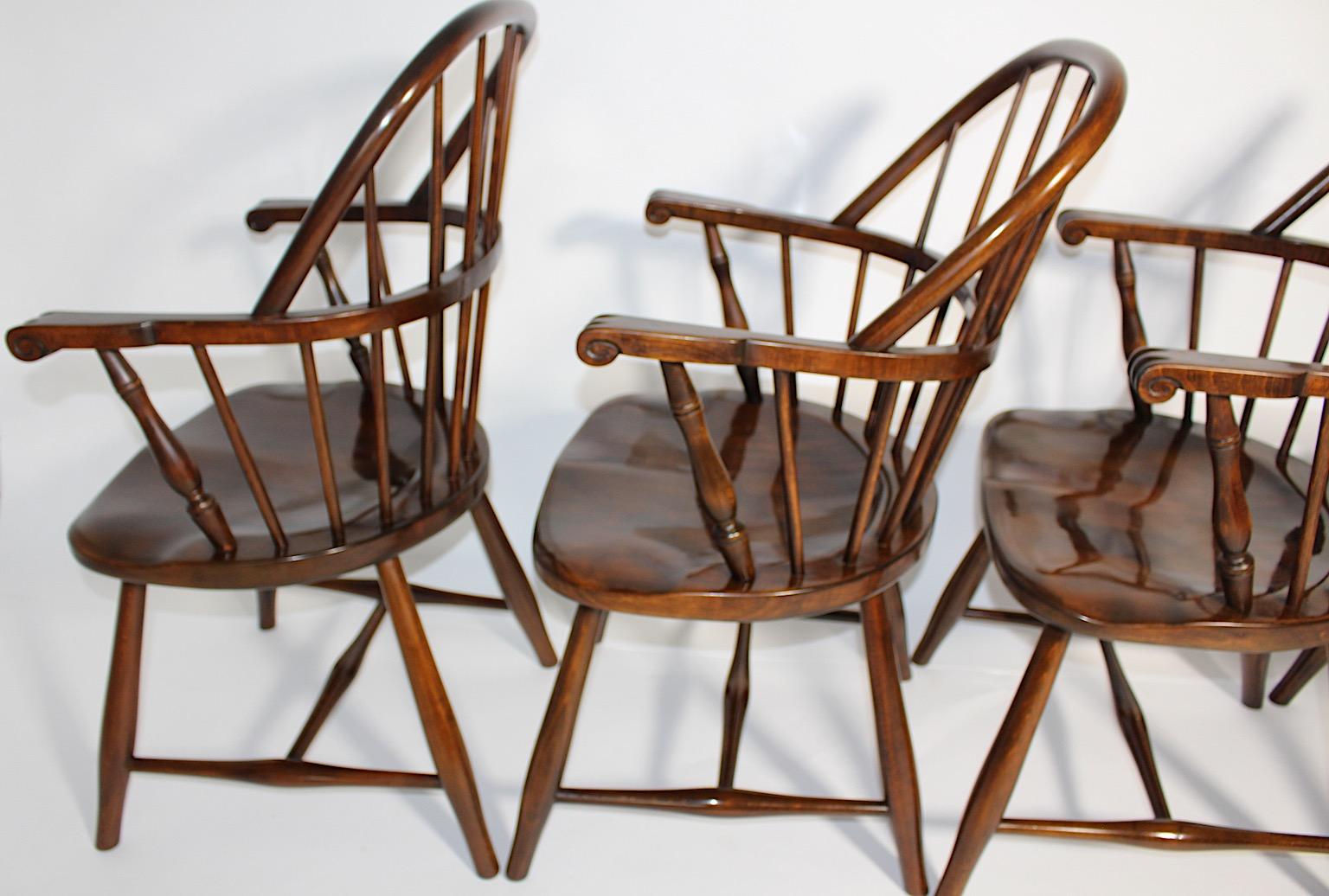 Faggio Art Deco Frank Josef Frank Thonet Vintage Chocolate Brown Quattro poltrone Windsor c1925 in vendita
