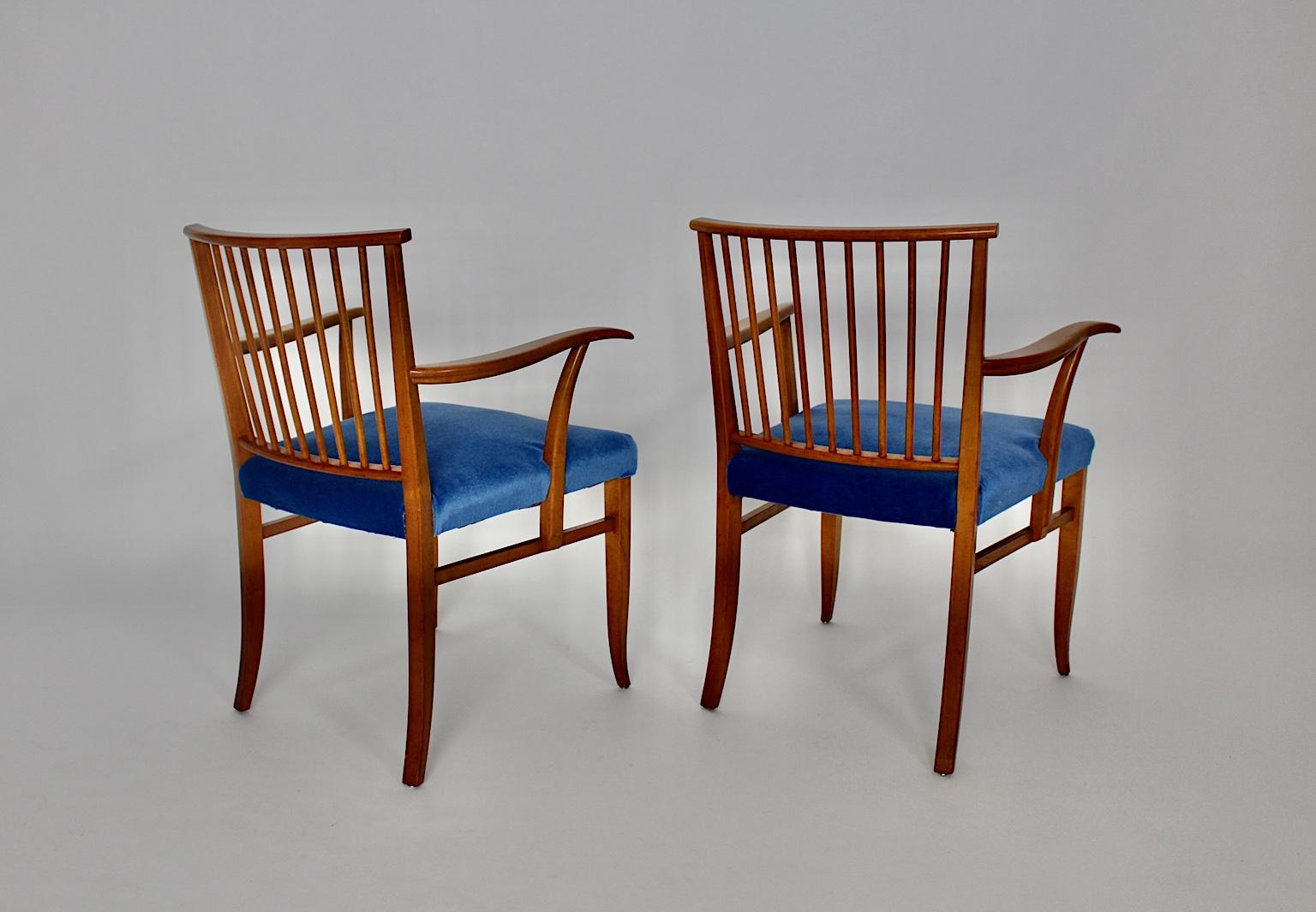 Art-déco-Sessel aus Kirschbaumholz mit blauem Stoff Josef Frank um 1927 Wien  im Angebot 3