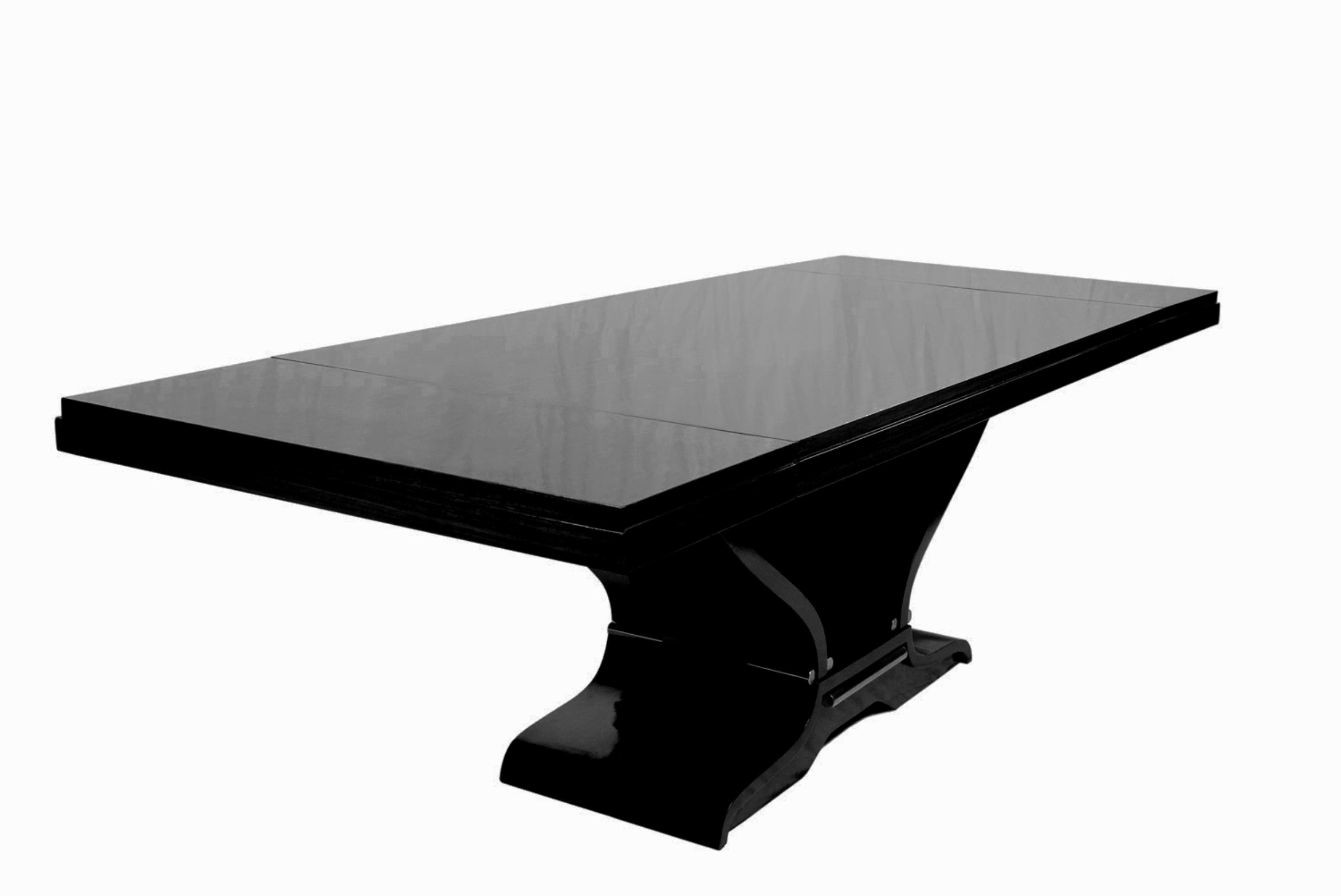 Art Deco Jules Leleu Style Black Lacquer Dining Table, 1930s (20th Century) In Good Condition For Sale In Lisbon, PT