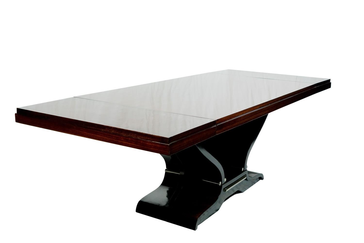 Français Table de salle à manger Art Déco de style Jules Leleu, années 1930 (20e siècle) en vente