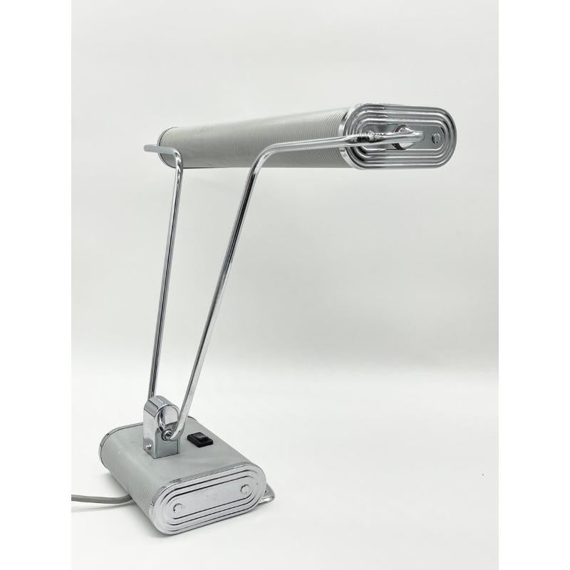 Art Deco Jumo N 71 Desk Lamp inChrome Metal by Eileen Gray, 1940s For Sale 3