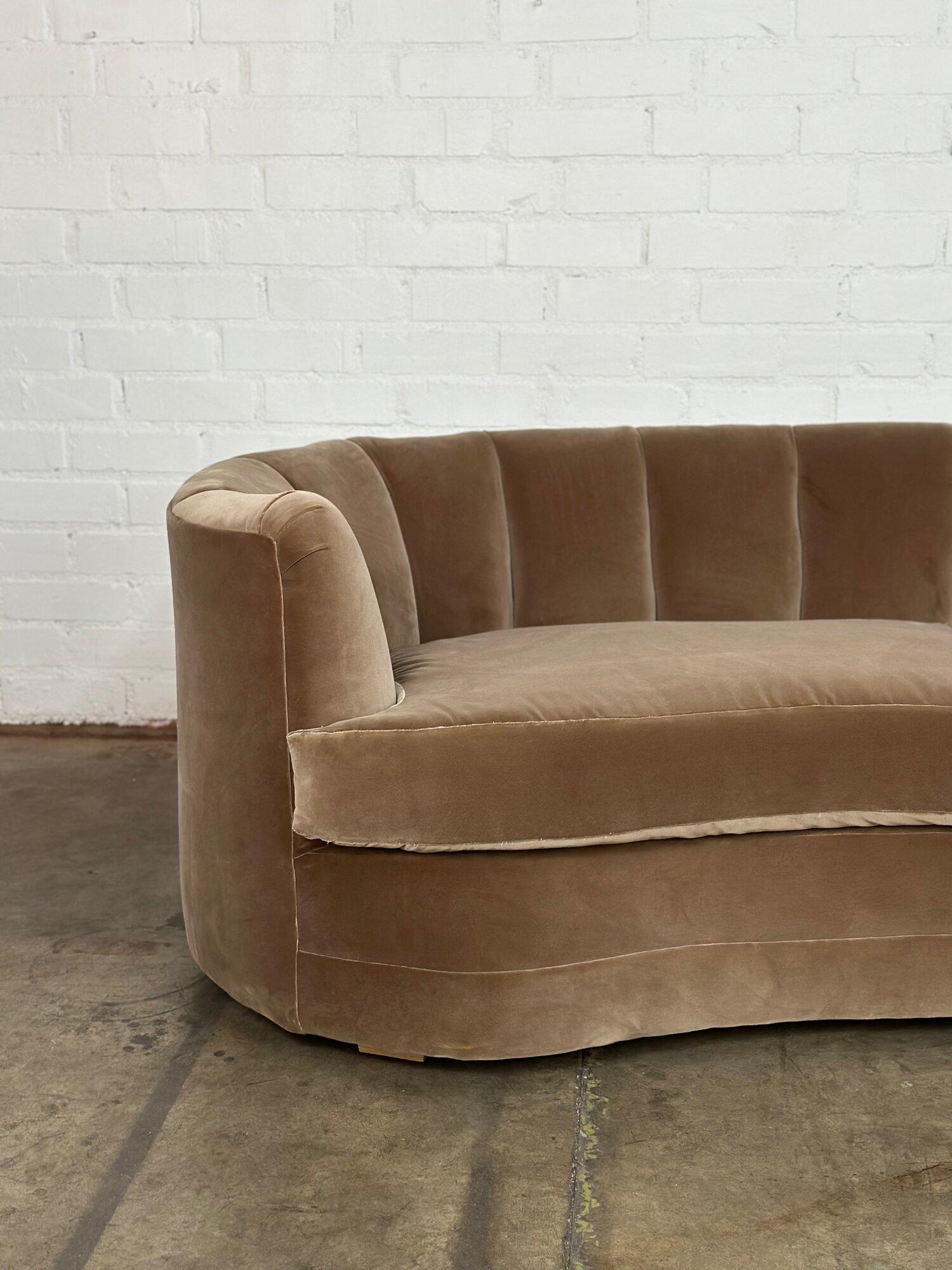 Art Deco Kidney Sofa with Channel Back 3