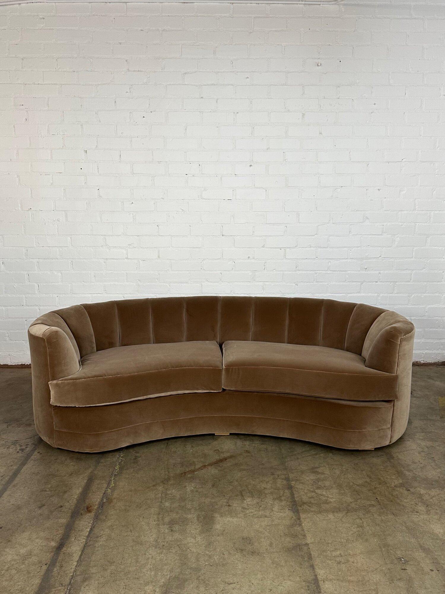 Art Deco Kidney Sofa with Channel Back In Good Condition In Los Angeles, CA