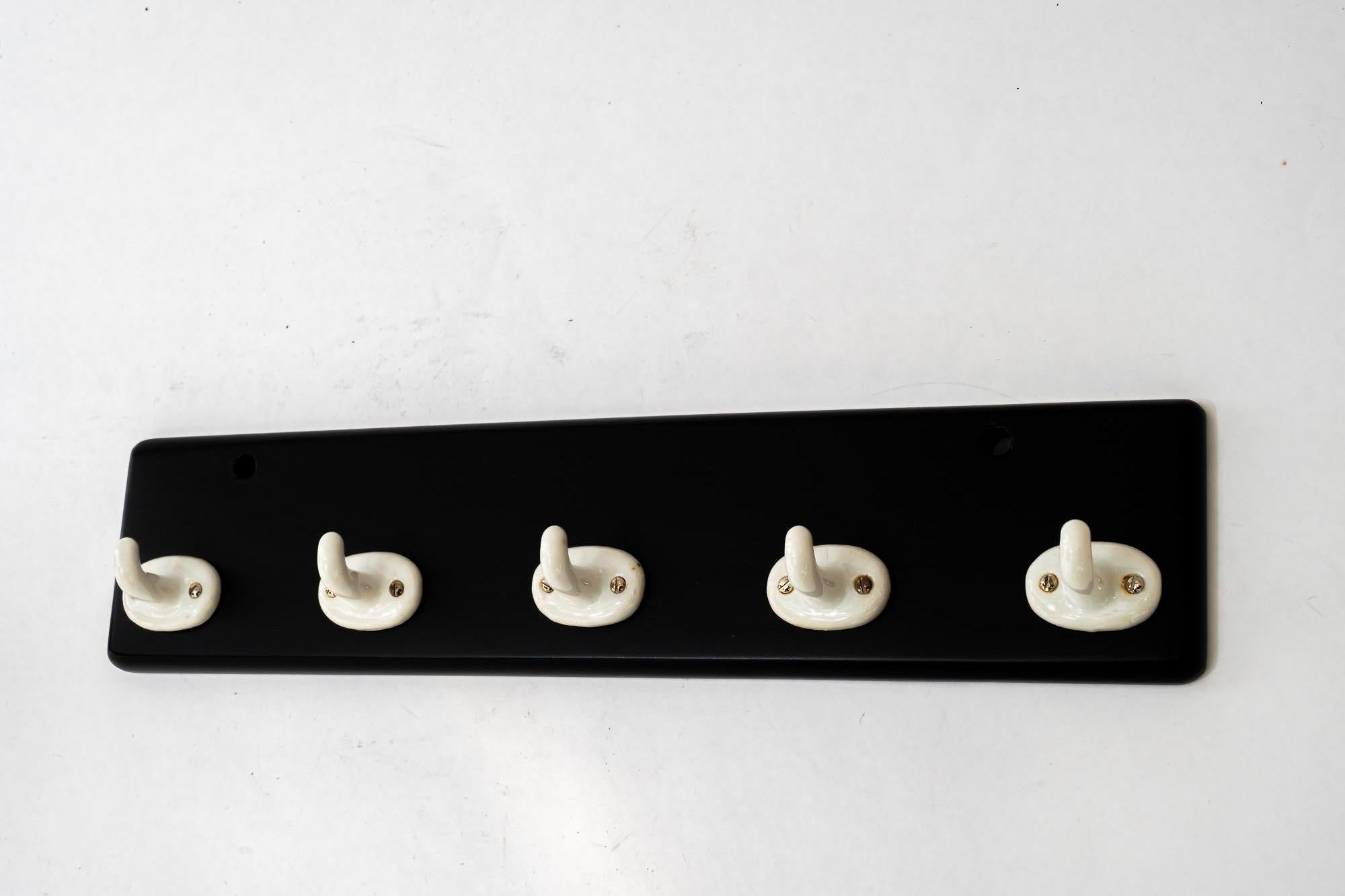 Art Déco Lavagna da cucina Art Deco con 5 ganci, circa anni '20 in vendita