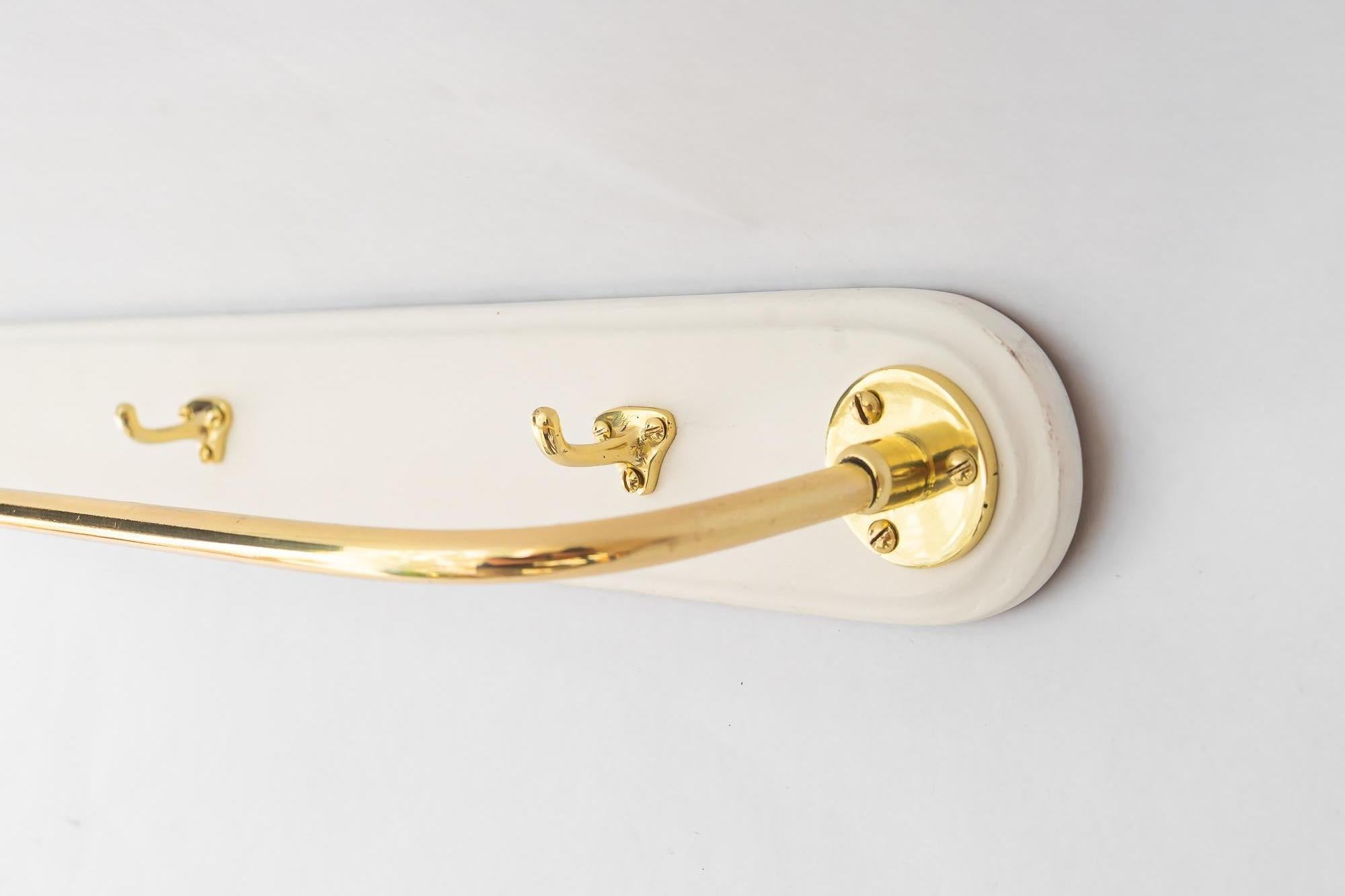 Austriaco Cucina Art Deco in legno e ottone a Vienna intorno agli anni '20 in vendita