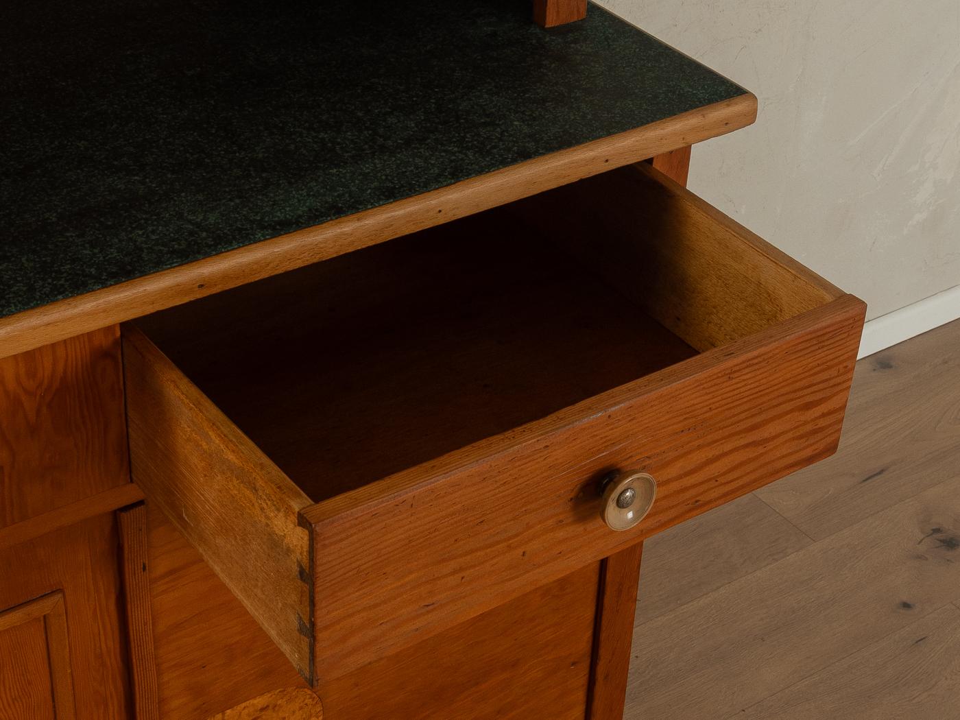 Inizio XX secolo Mobile da cucina Art Déco, anni '1920 in vendita