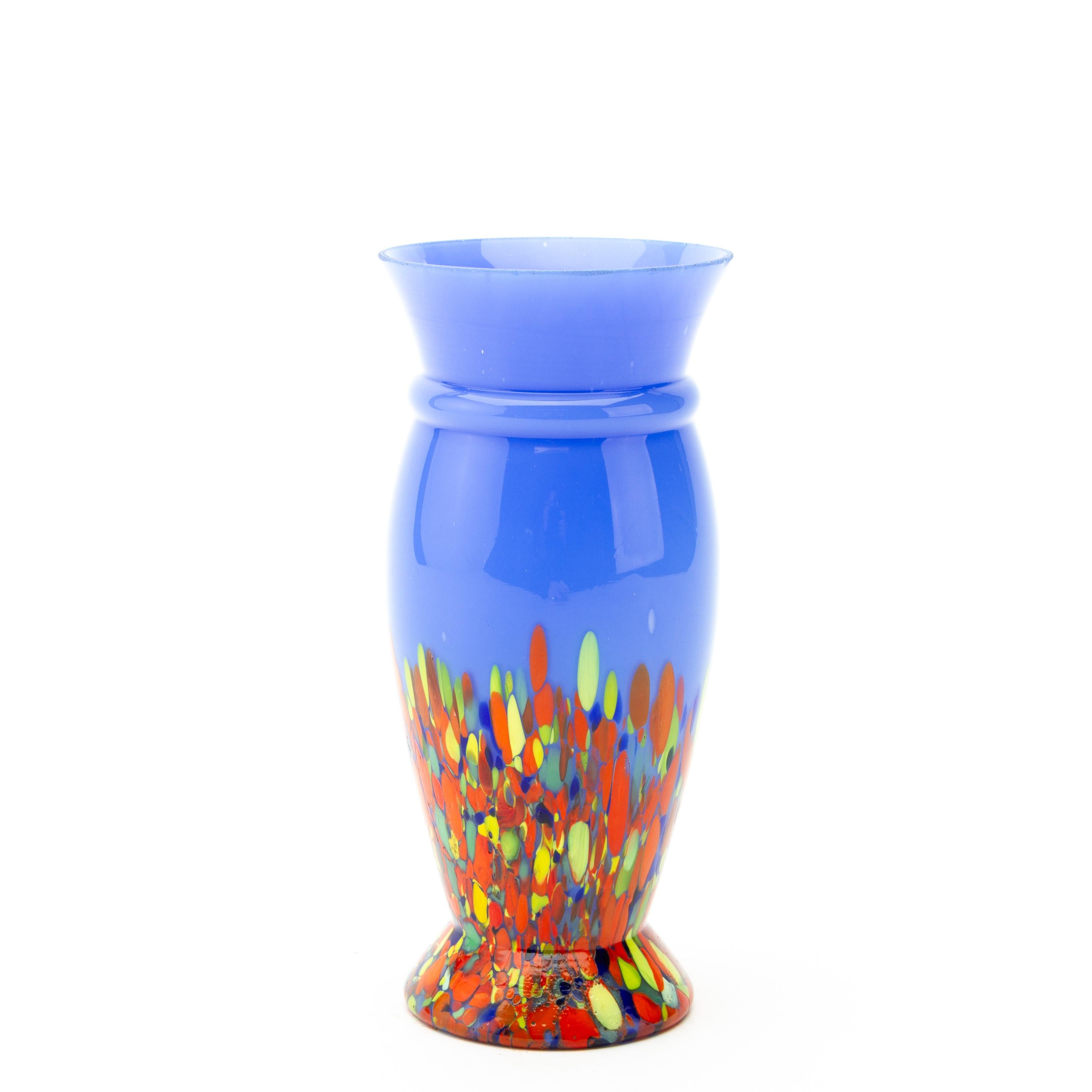 Vase Art Déco Kralik Ernst Steinwald 
Bon état
Expédition internationale gratuite.