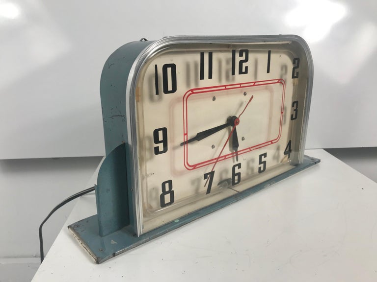 Art Deco Lackner Table / Counter Top Neon Clock, 1930s at 1stDibs