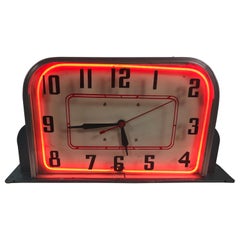 Art Deco Lackner Tisch / Thekenaufsatz Neonuhr:: 1930er Jahre