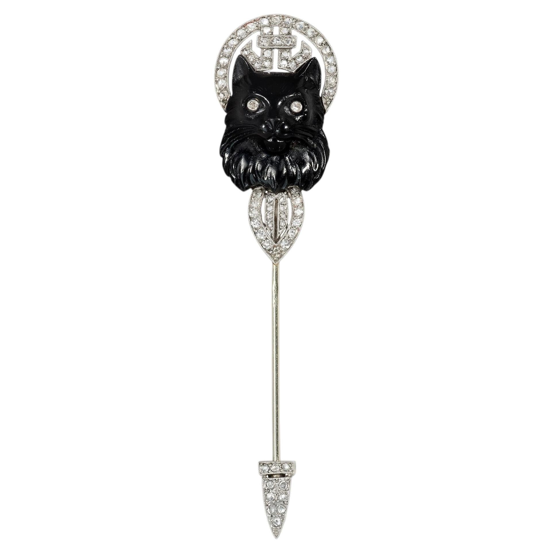 Broche Art déco « chat » de Lacloche Frères, en onyx et diamants, de type jabot en vente