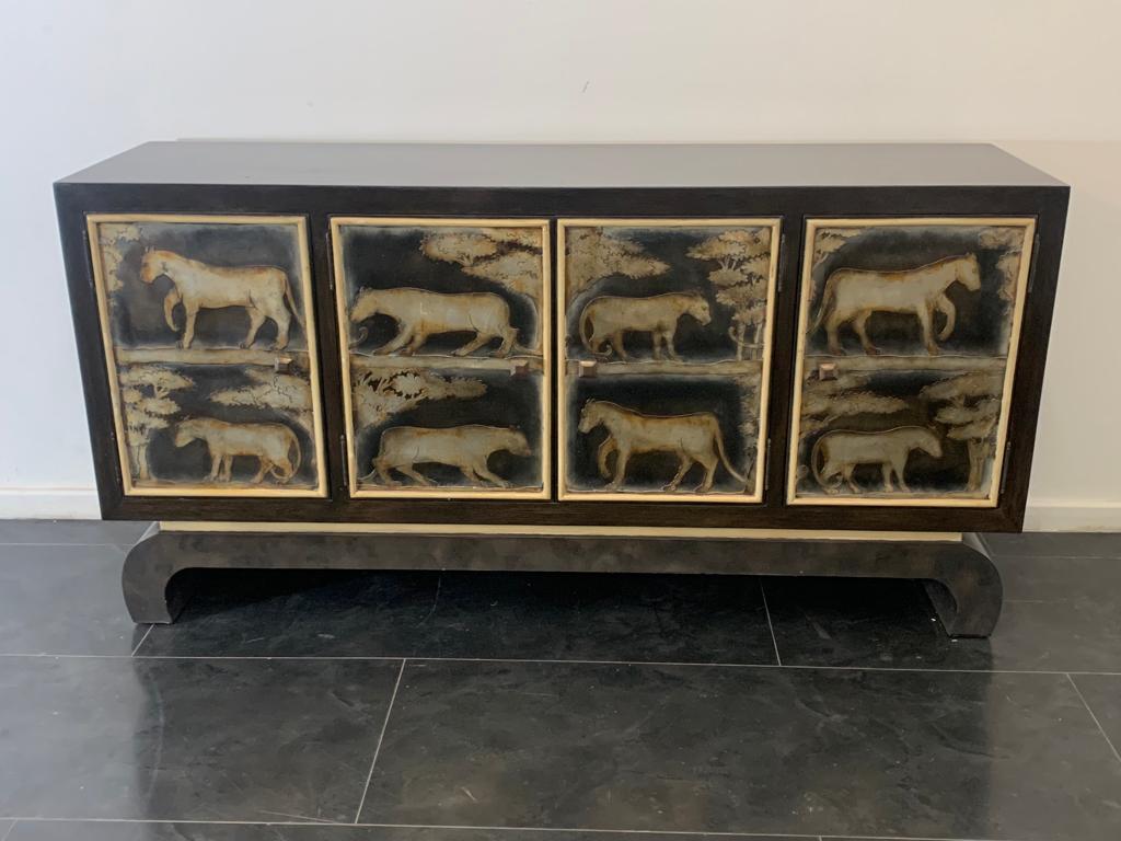 Lacquered wood sideboard with panels decorated with animal figures by Lam Lee Group, 1990s.

Packaging with bubble wrap and cardboard boxes is included. If the wooden packaging is needed (fumigated crates or boxes) for US and International Shipping,
