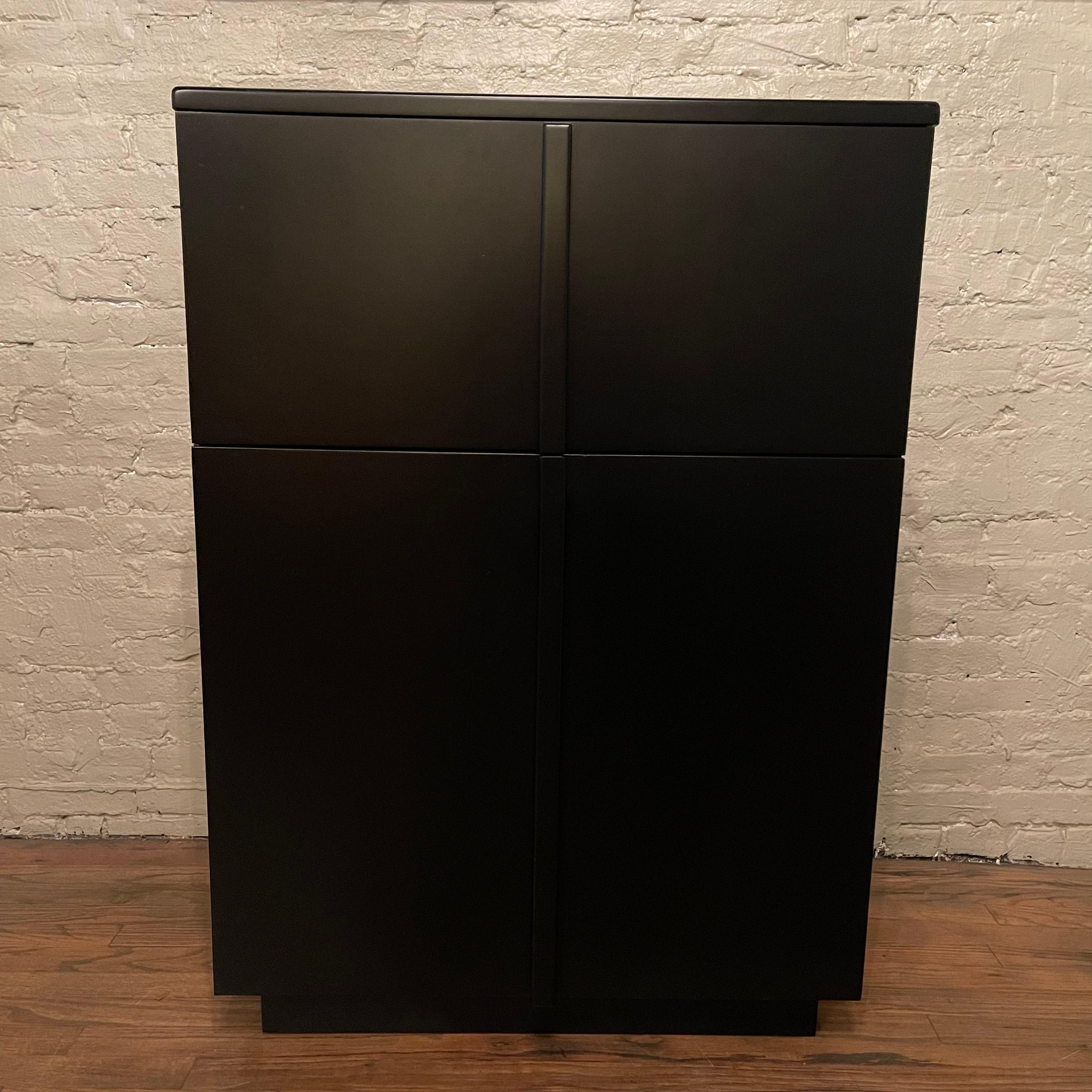 Mid-Century Modern Art Deco Lacquered Walnut Dry Bar Cabinet For Sale