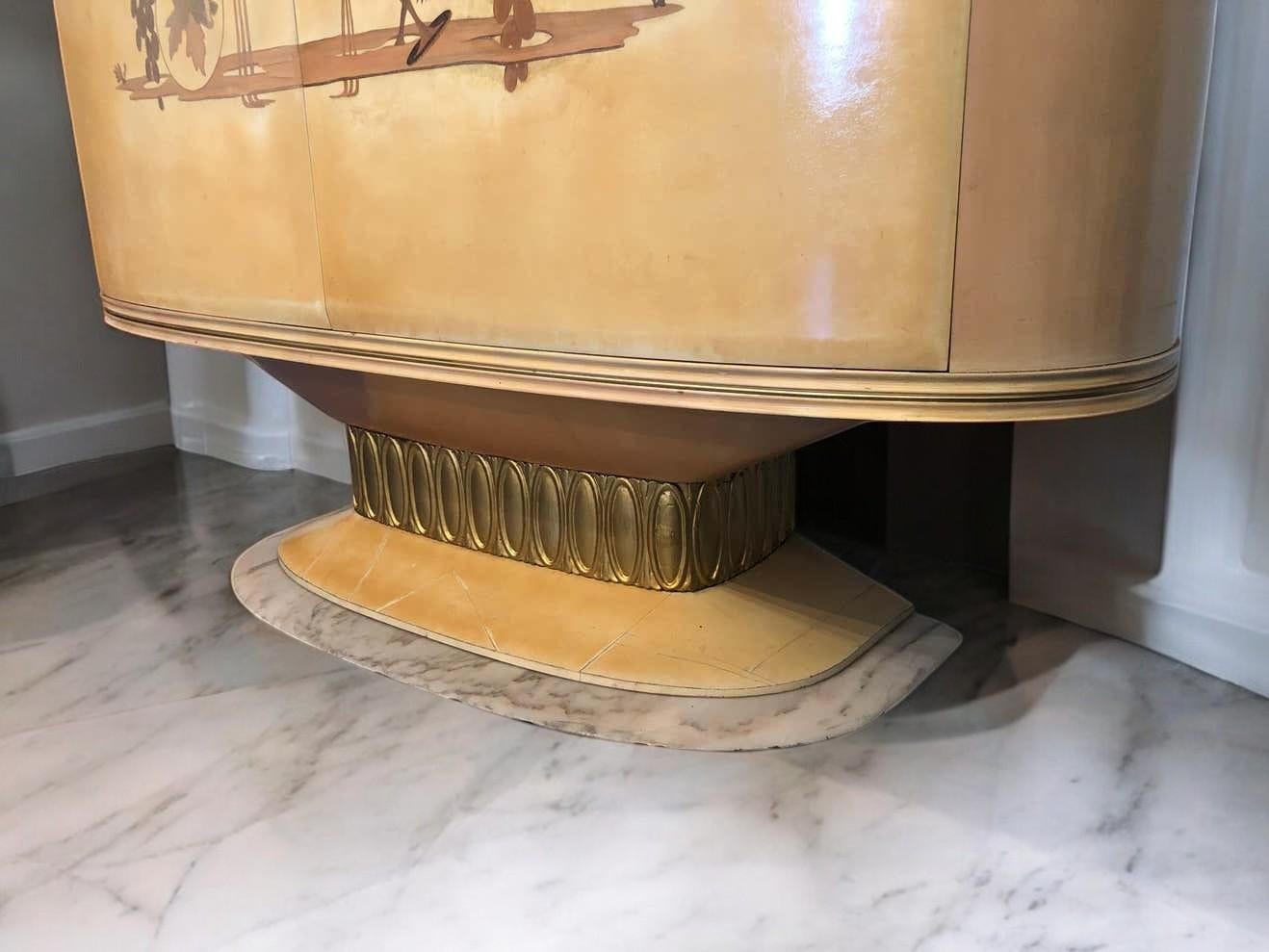 Metà XX secolo Mobile bar in legno laccato Art Déco, Galleria Mobili Cantù, Italia, 1950 in vendita