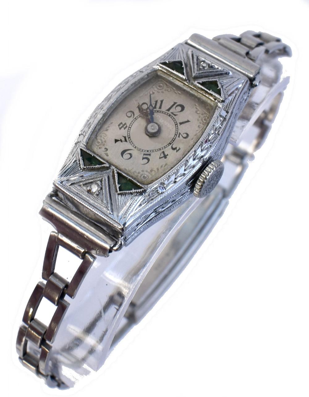 Montre-bracelet Art déco en or blanc 14 carats remplie, pour femmes, c1932 en vente 1