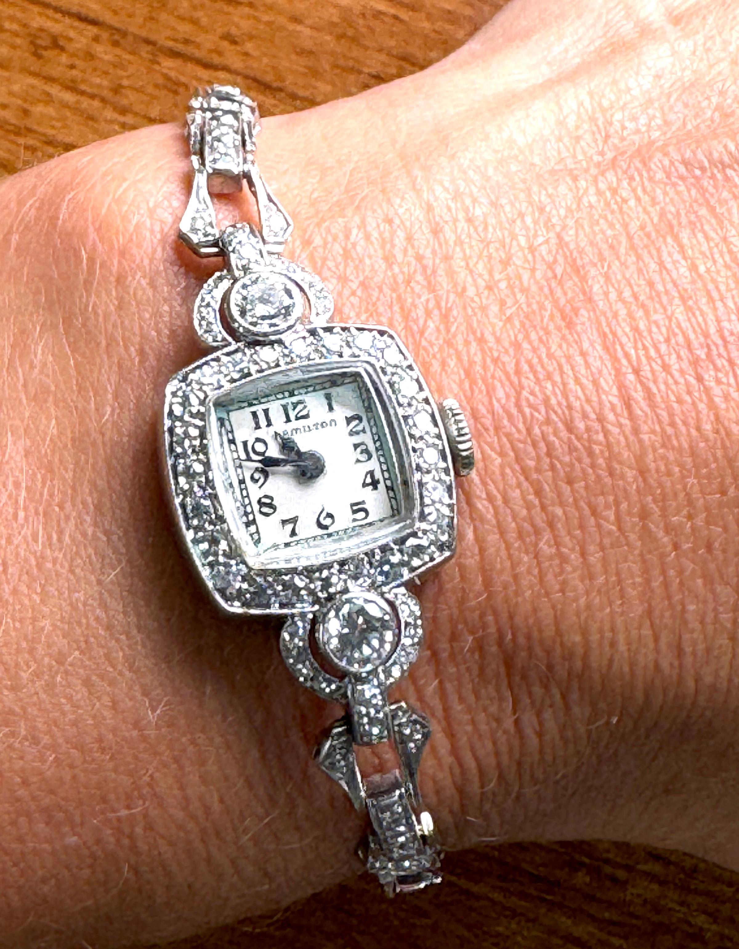 Hamilton Montre Art Déco pour femmes avec diamants extraits de 2,60 carats, années 1930 en vente 4