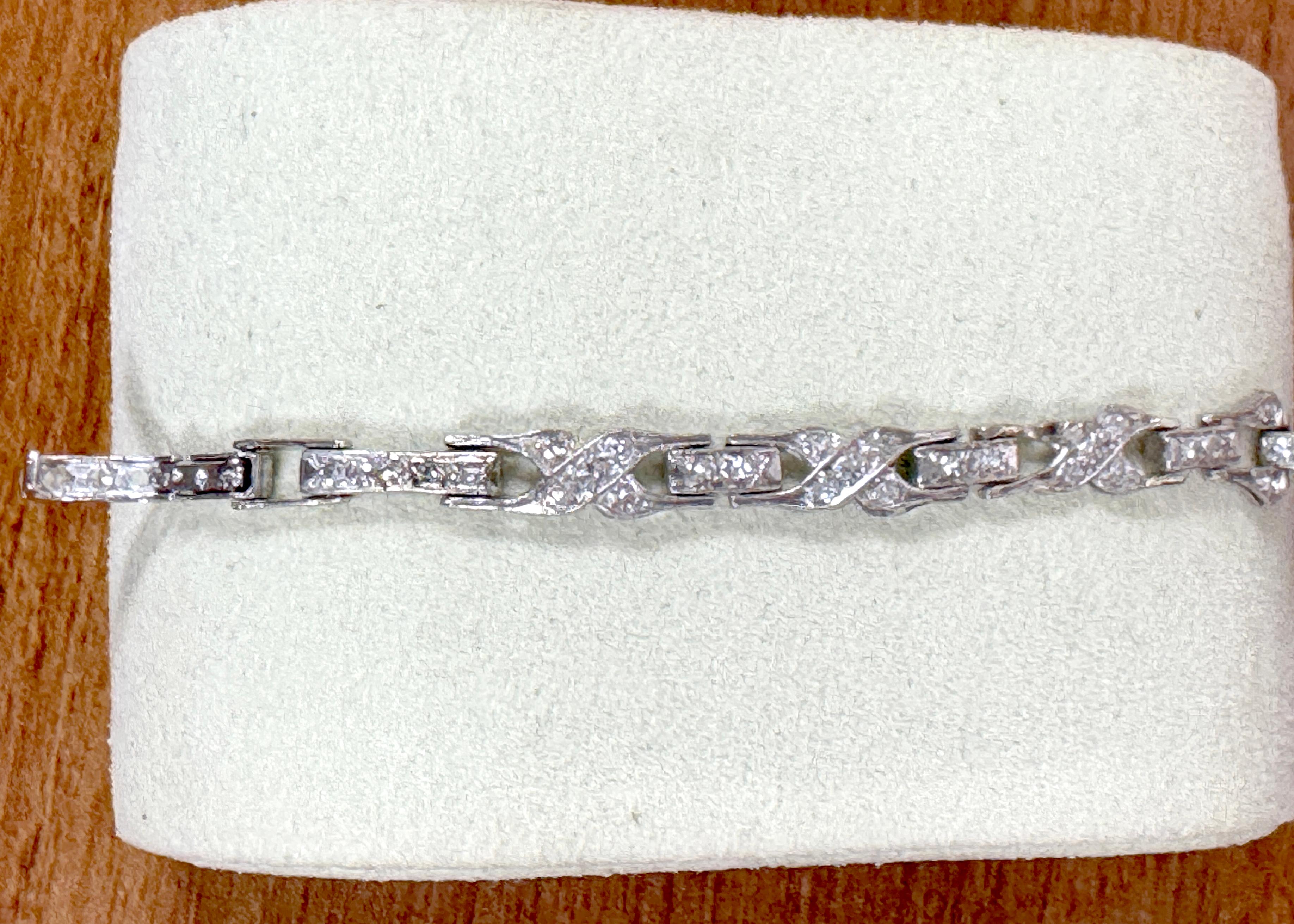 Hamilton Montre Art Déco pour femmes avec diamants extraits de 2,60 carats, années 1930 en vente 2