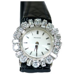Montre-bracelet Art Déco en or blanc 18 carats avec diamants pour femme:: Movado:: vers 1930